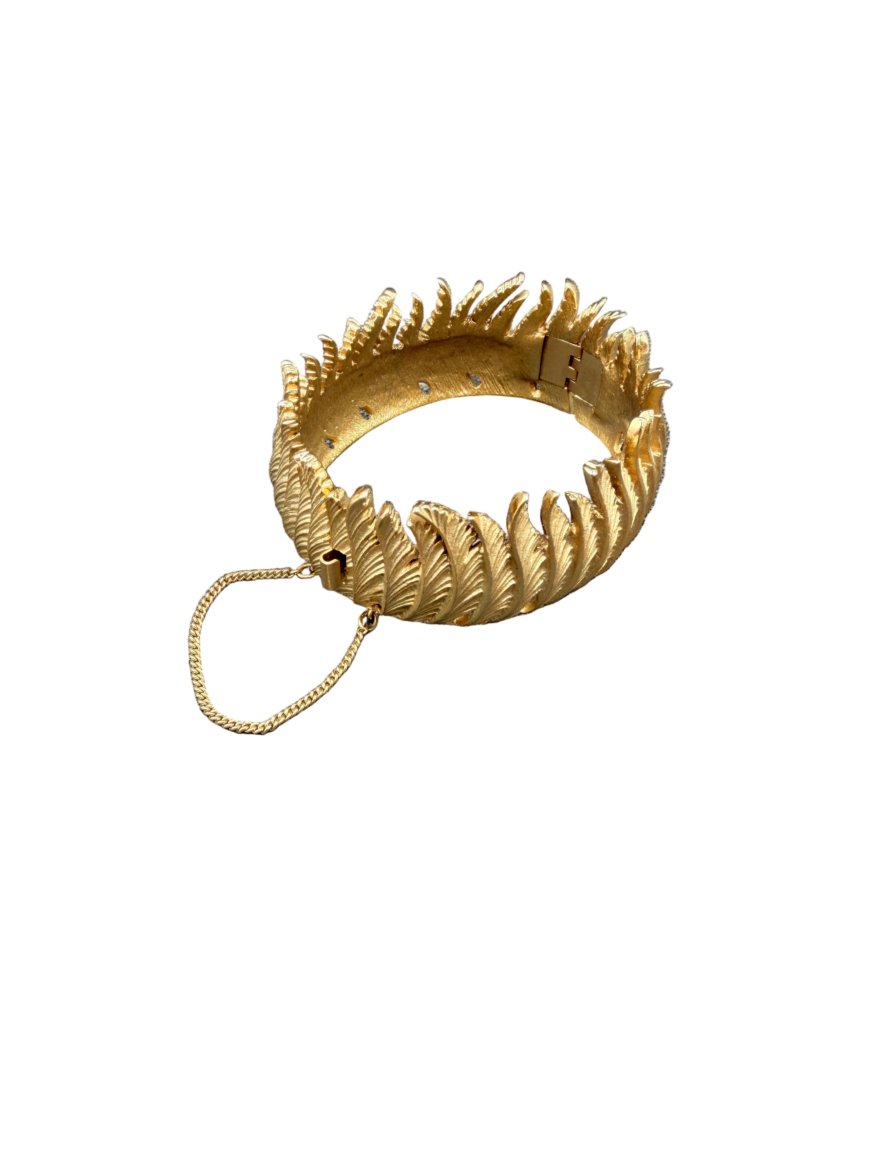 1960s Crown Trifari Gold-Tone Feather Hinged Bangle Bracelet