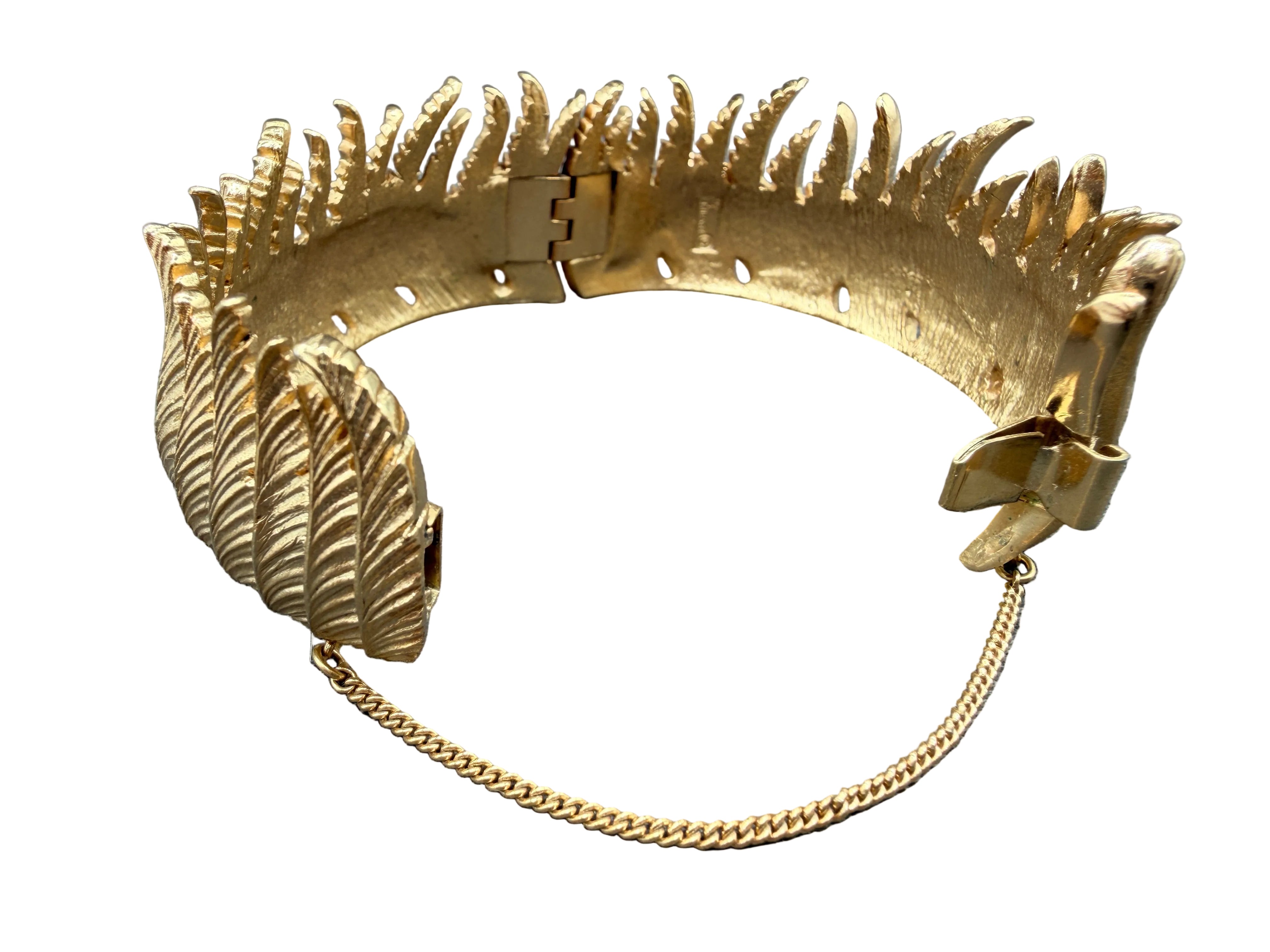 1960s Crown Trifari Gold-Tone Feather Hinged Bangle Bracelet