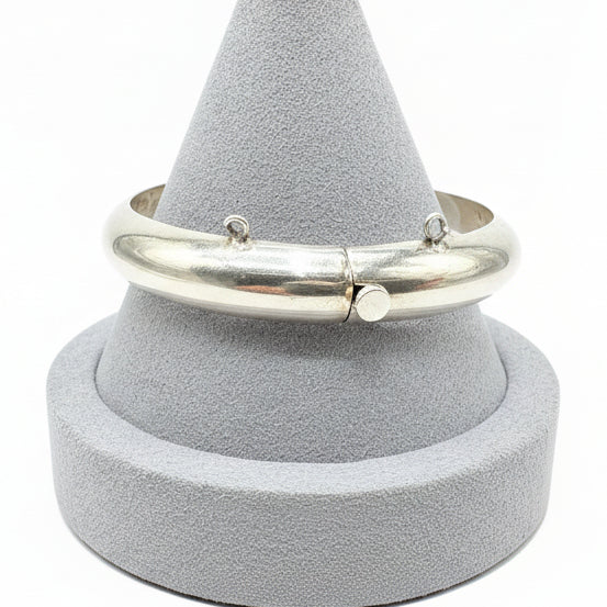 Vintage Mexican 925 Sterling Rounded Hinged Bangle
