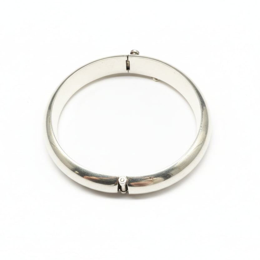 Vintage Mexican 925 Sterling Rounded Hinged Bangle