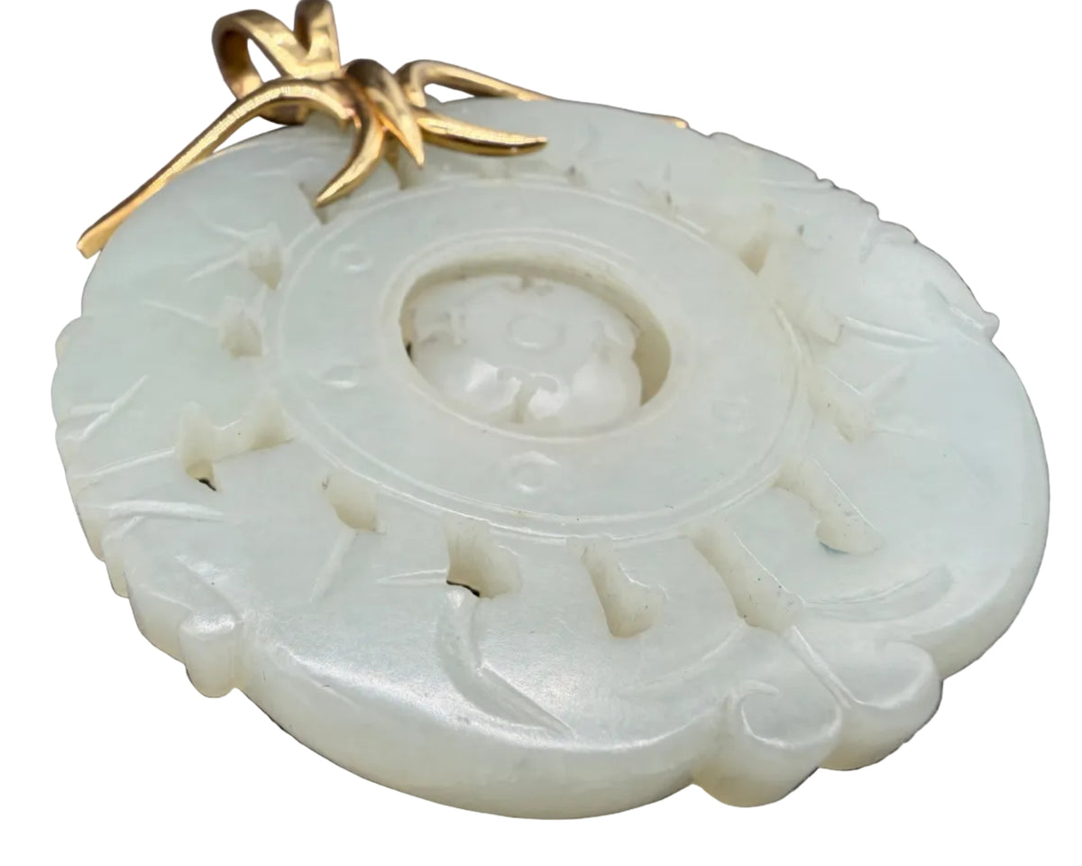 Chinese Carved Nephrite Jade Bagua Pendant in 18K Yellow Gold with Floating Center