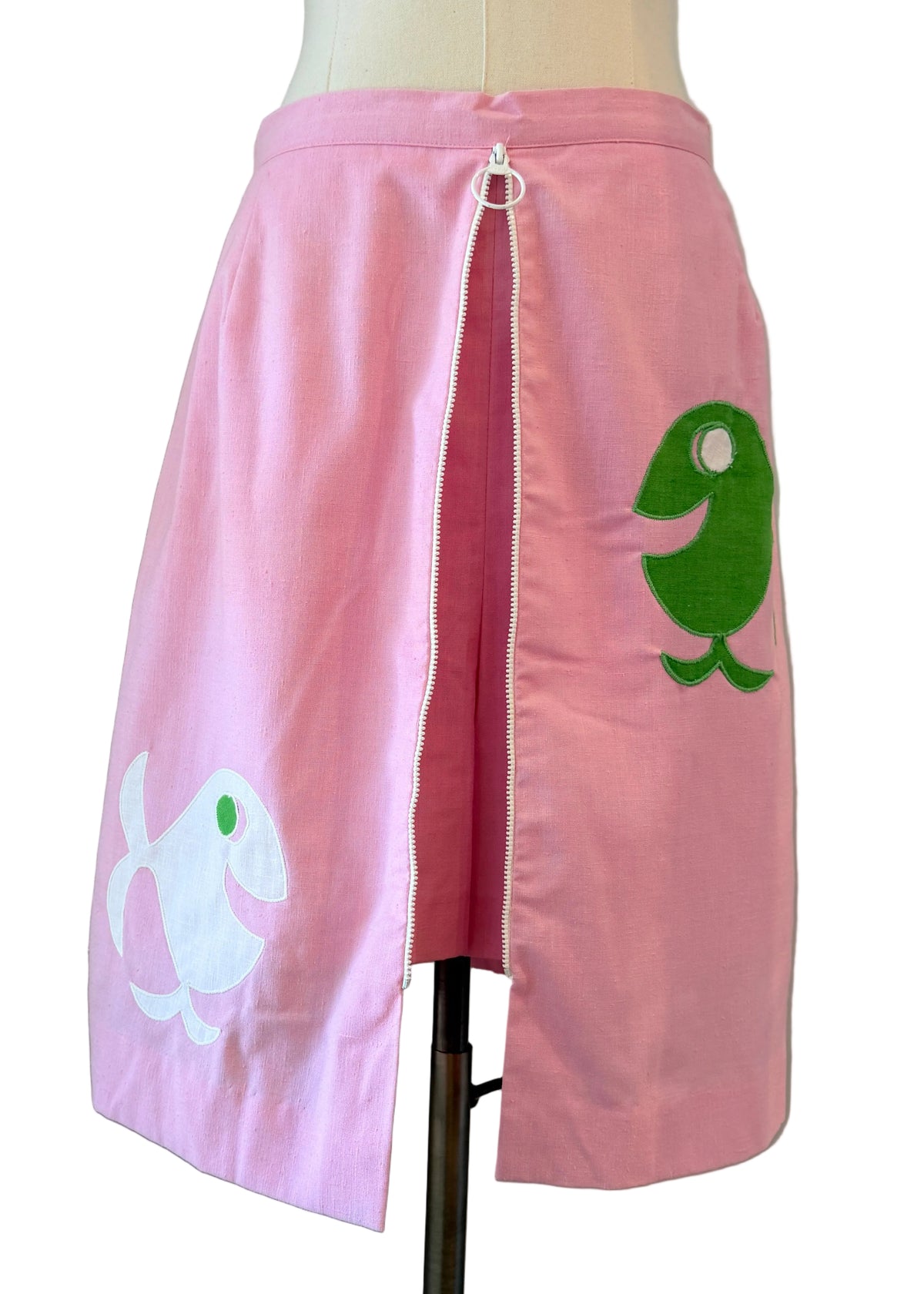 1960s Leon Levin Pink Zip-Front Skort with Fish Appliqués