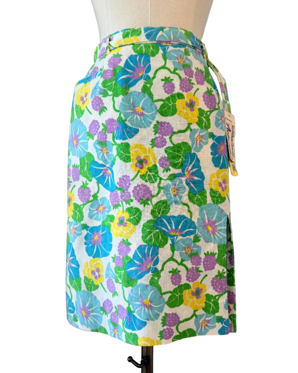 1960s Kathleen Arnold for Activair Floral Skort with Matching Belt