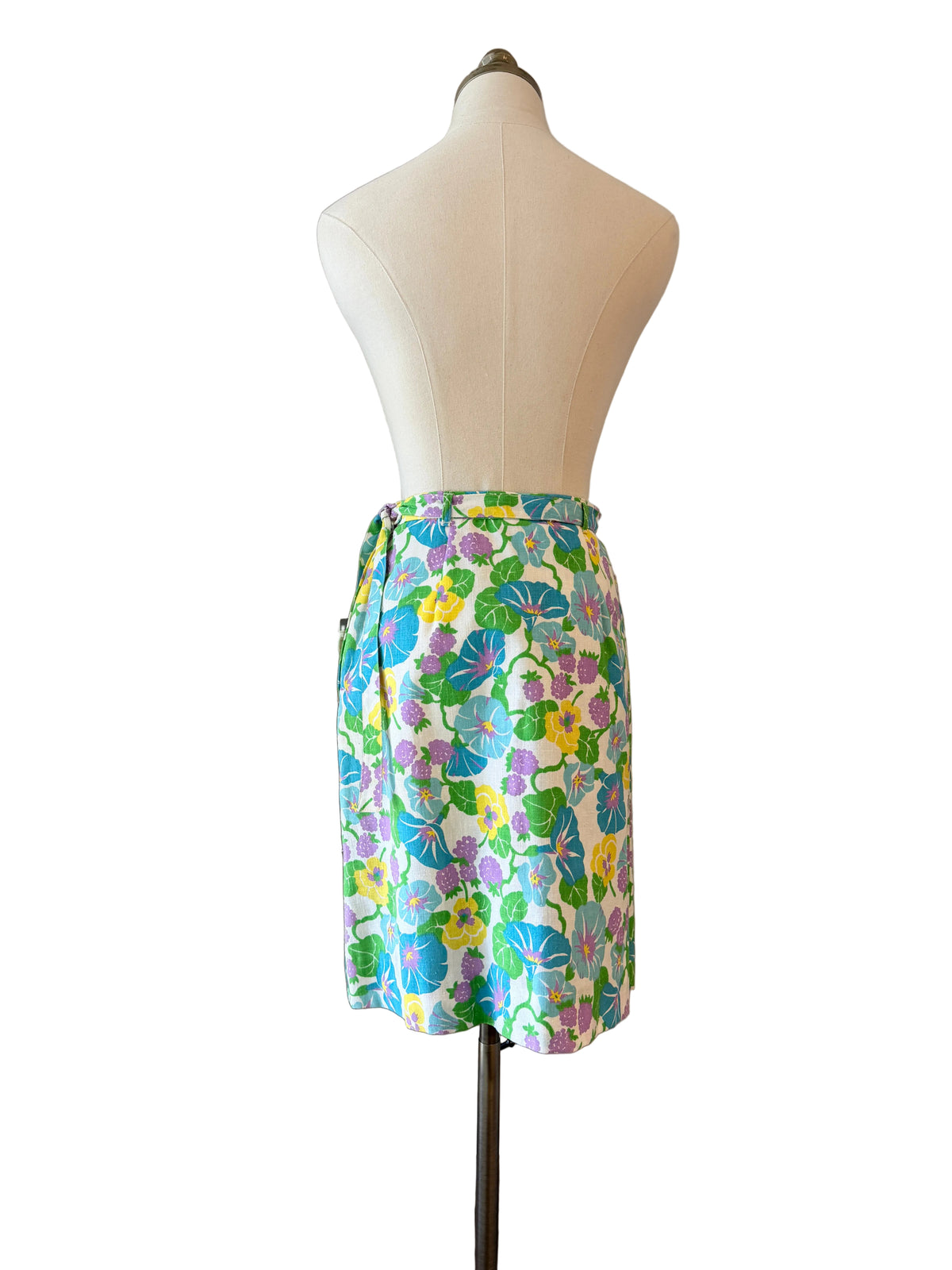 1960s Kathleen Arnold for Activair Floral Skort with Matching Belt