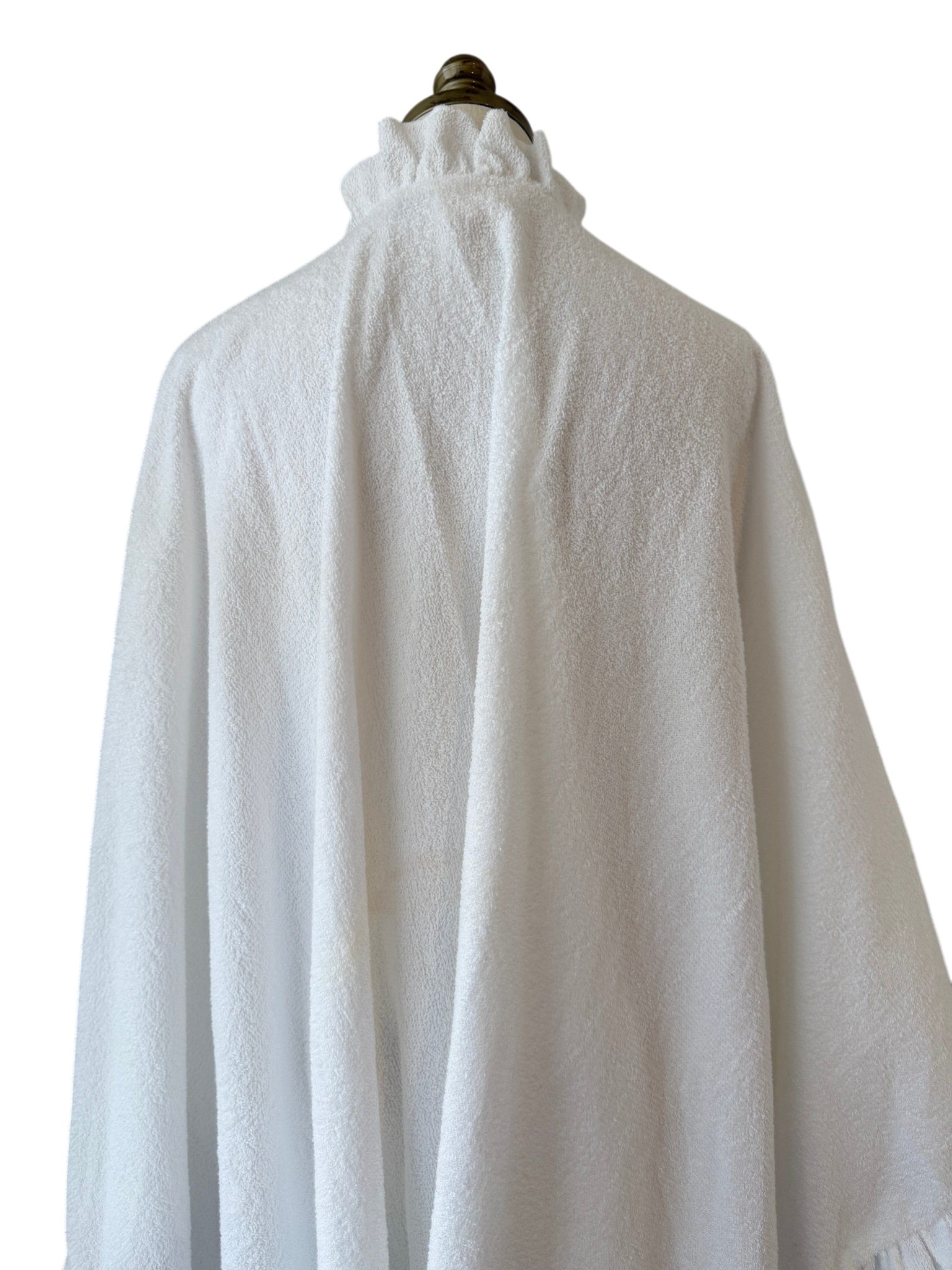 1970s Gottex White Terry Cloth Wrap with Ruffled Edge
