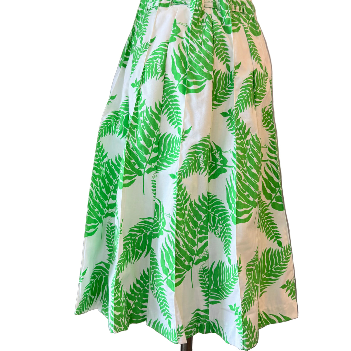 1970s Julia Montgomery Frog Tog Pleated Button-Front Fern Print Skort