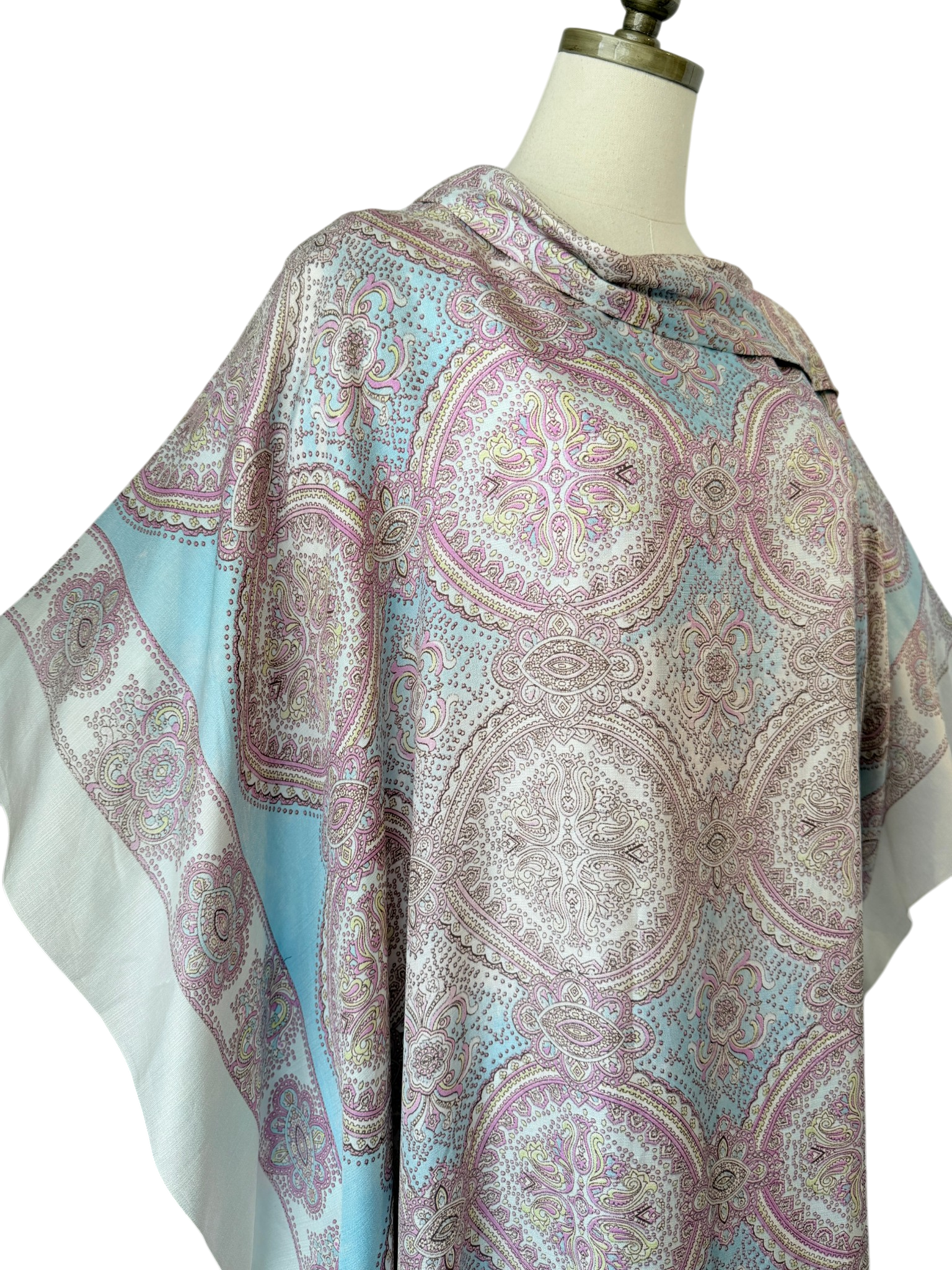 1970s Pastel Moroccan Print Caftan with Shawl Collar