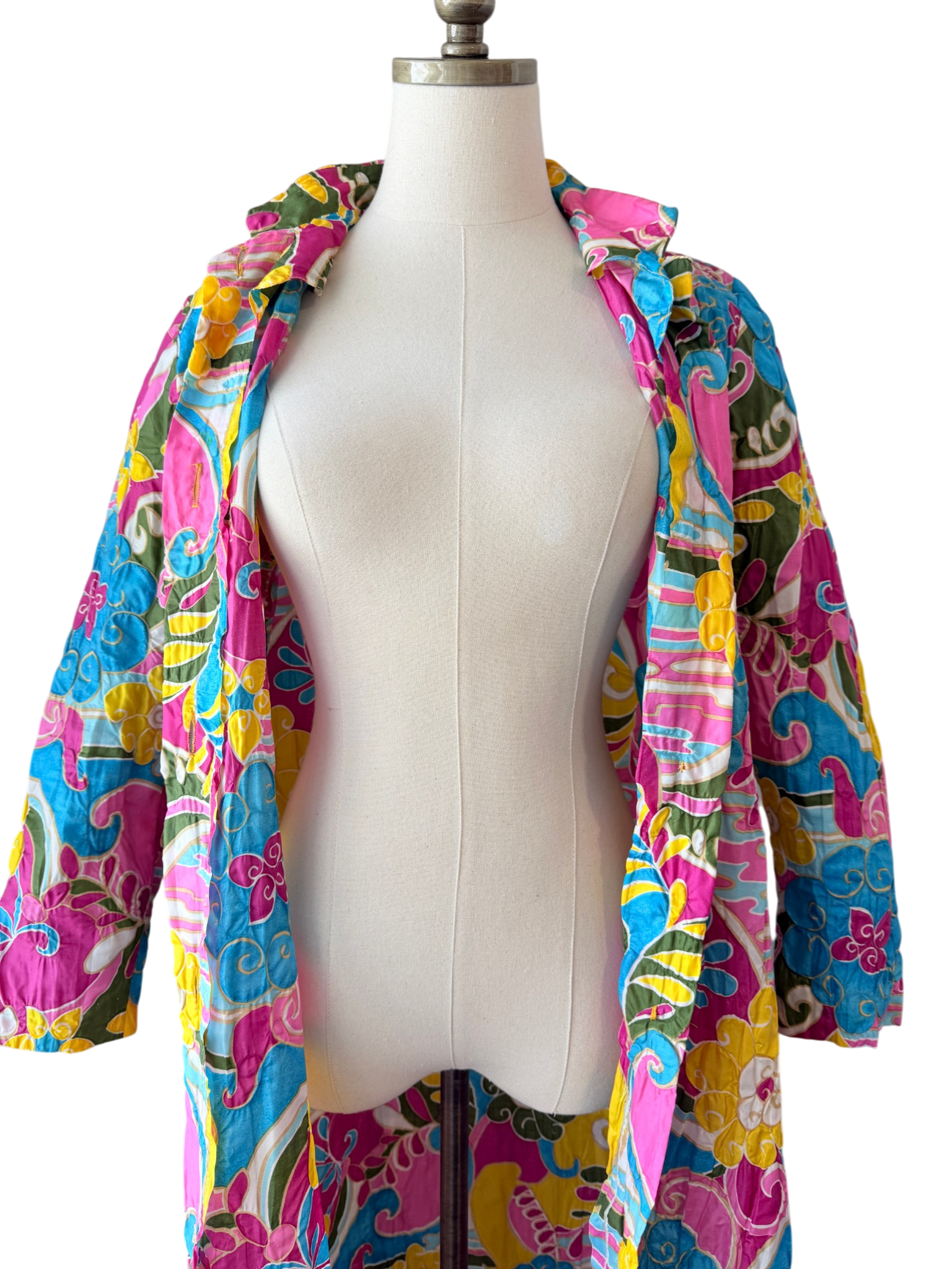 1960s Saks Fifth Avenue Colorful Floral Button-Front House Coat