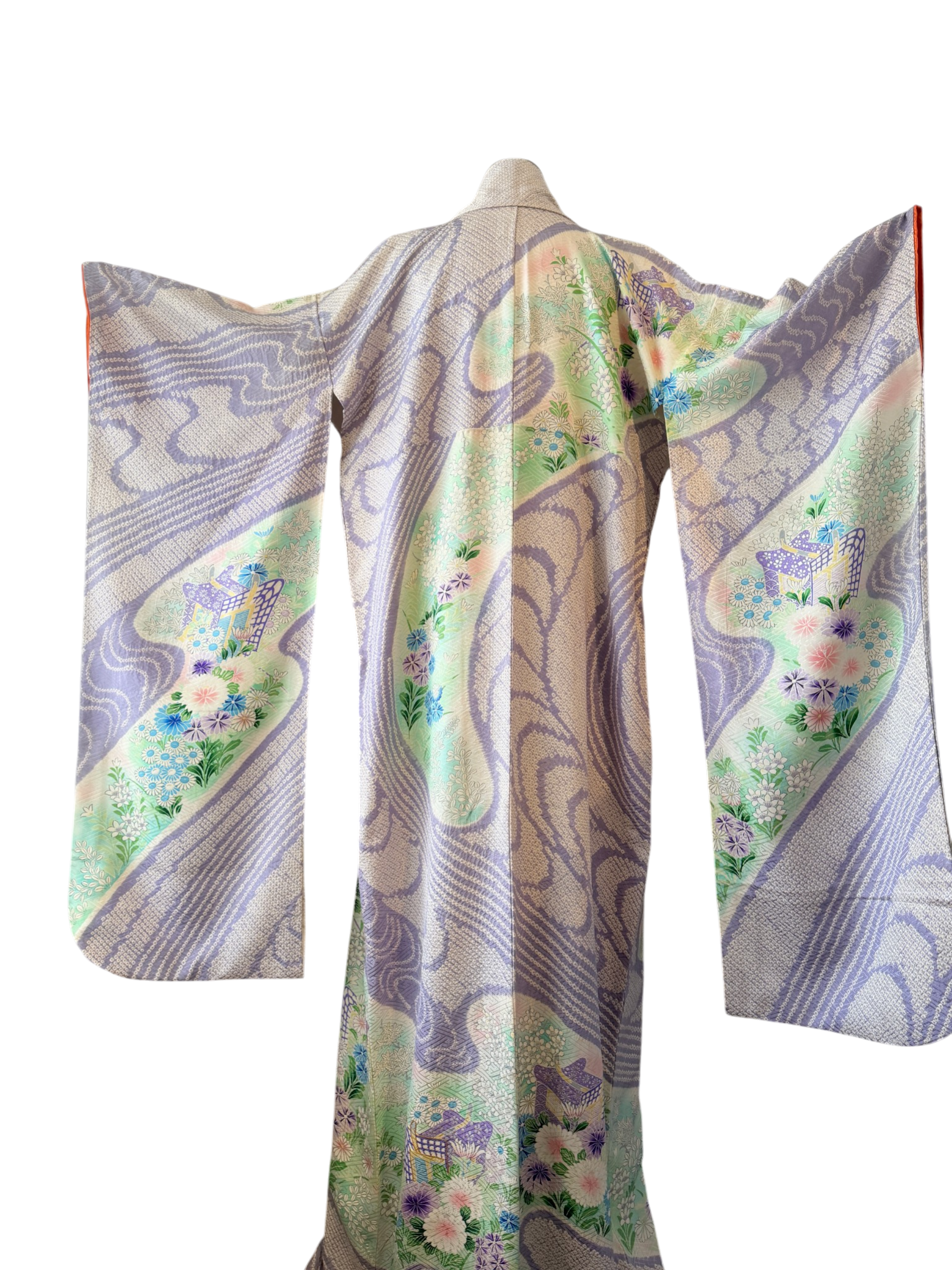 1950s Lavender Silk Floral Traditional Kimono