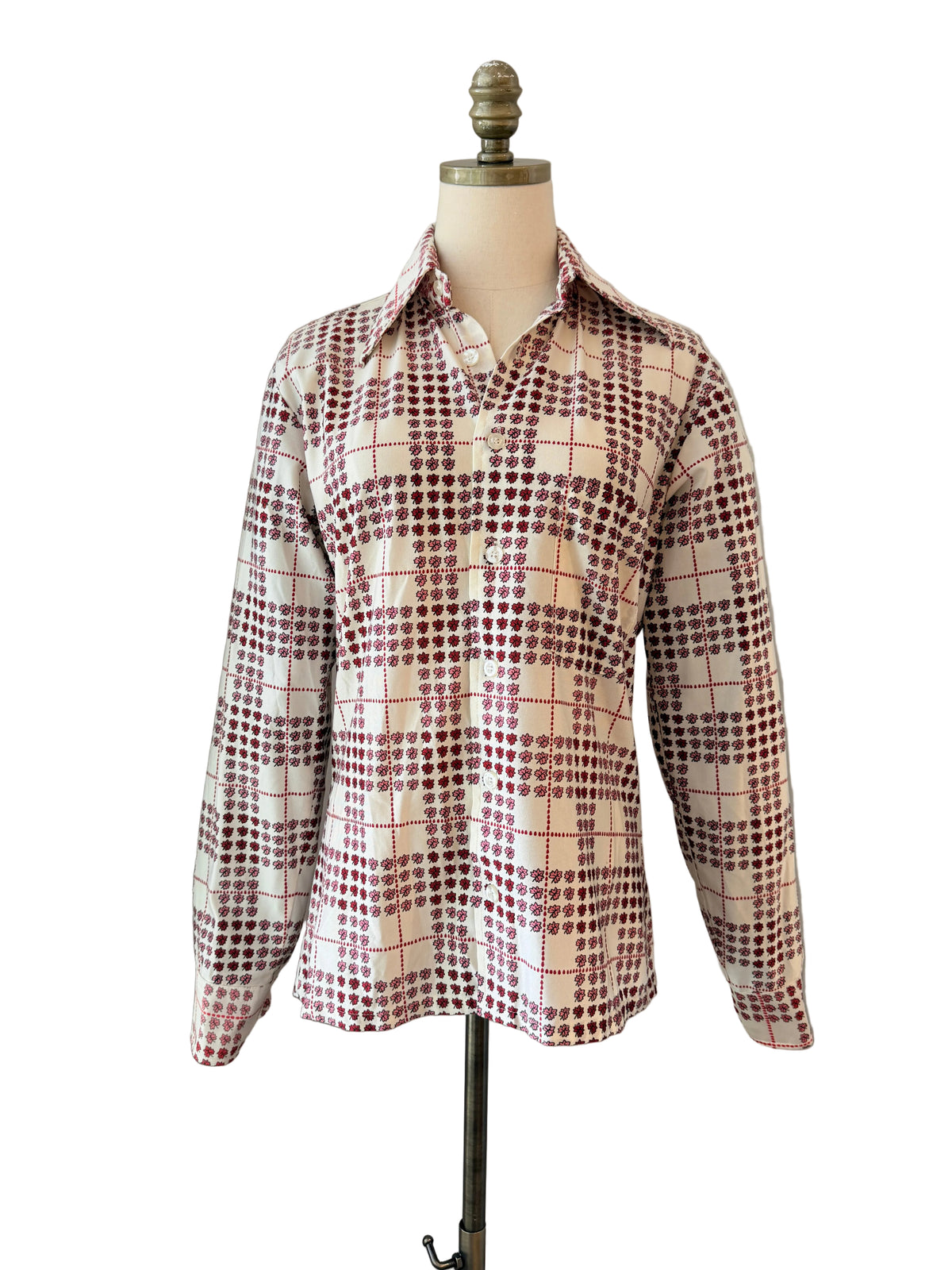 1970s Red & Pink Leaf Plaid Print Button-Front Blouse with Dagger Collar