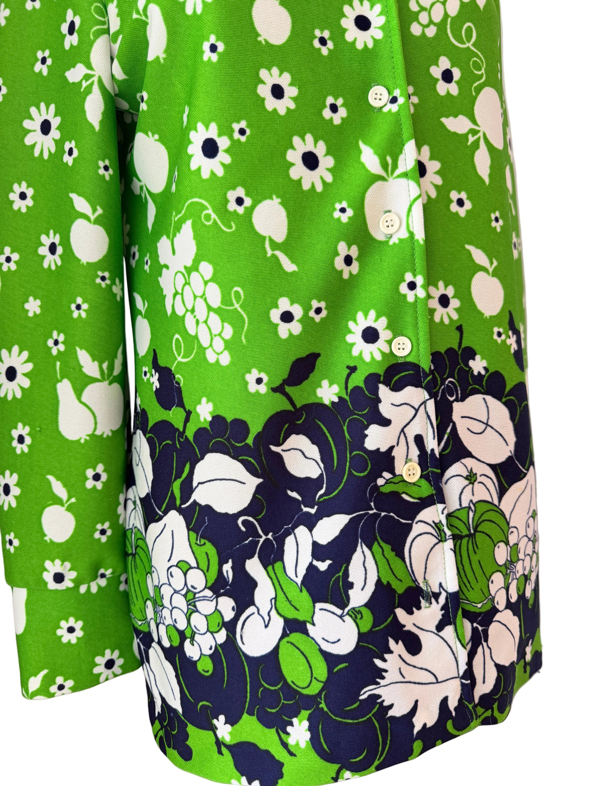 1970s Russ Daisy & Fruit Novelty Print Polyester Tunic Blouse with Dagger Collar