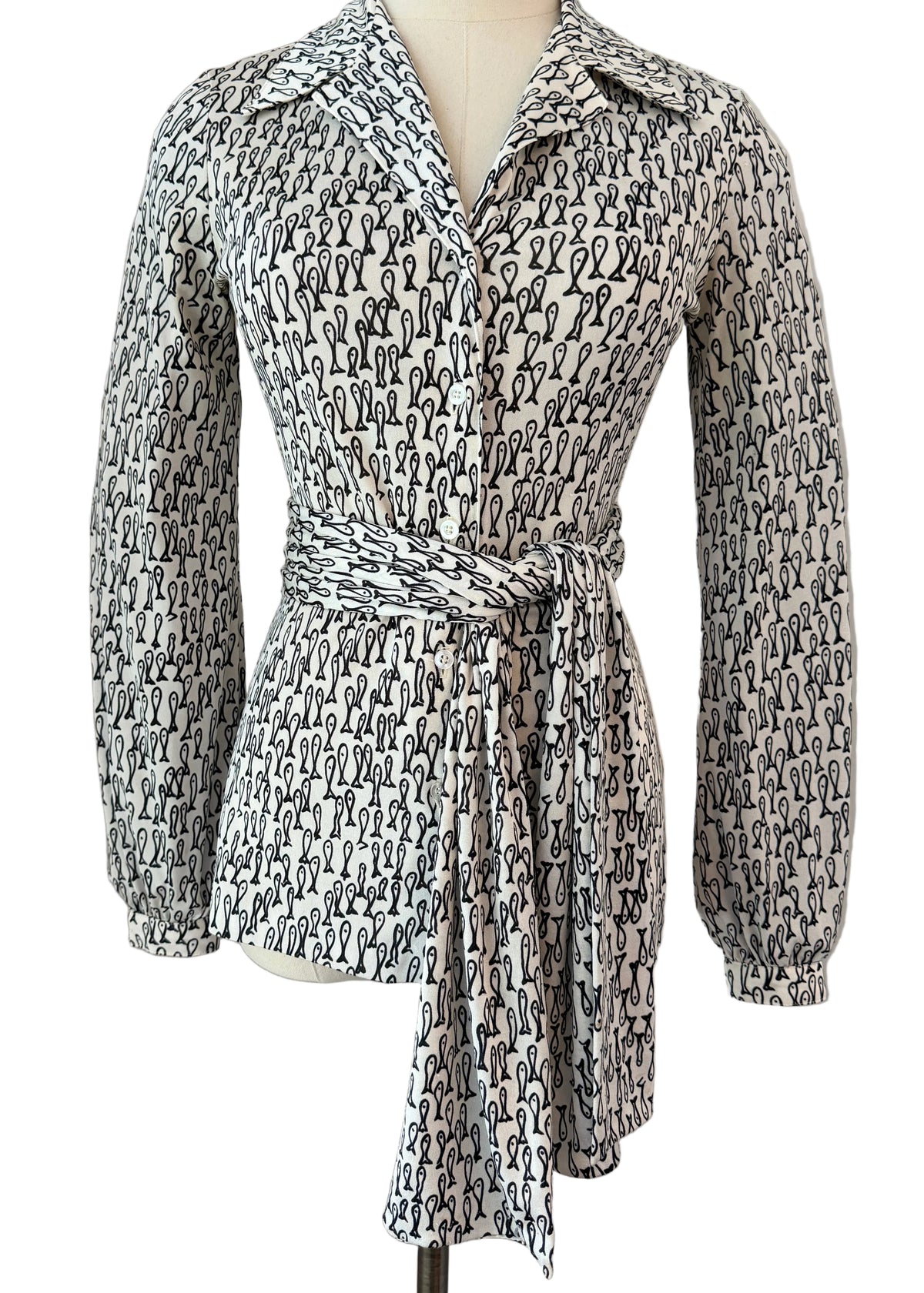 1970s Halston VI Silk Black Fish Print Button-Front Blouse with Dagger Collar & Matching Belt