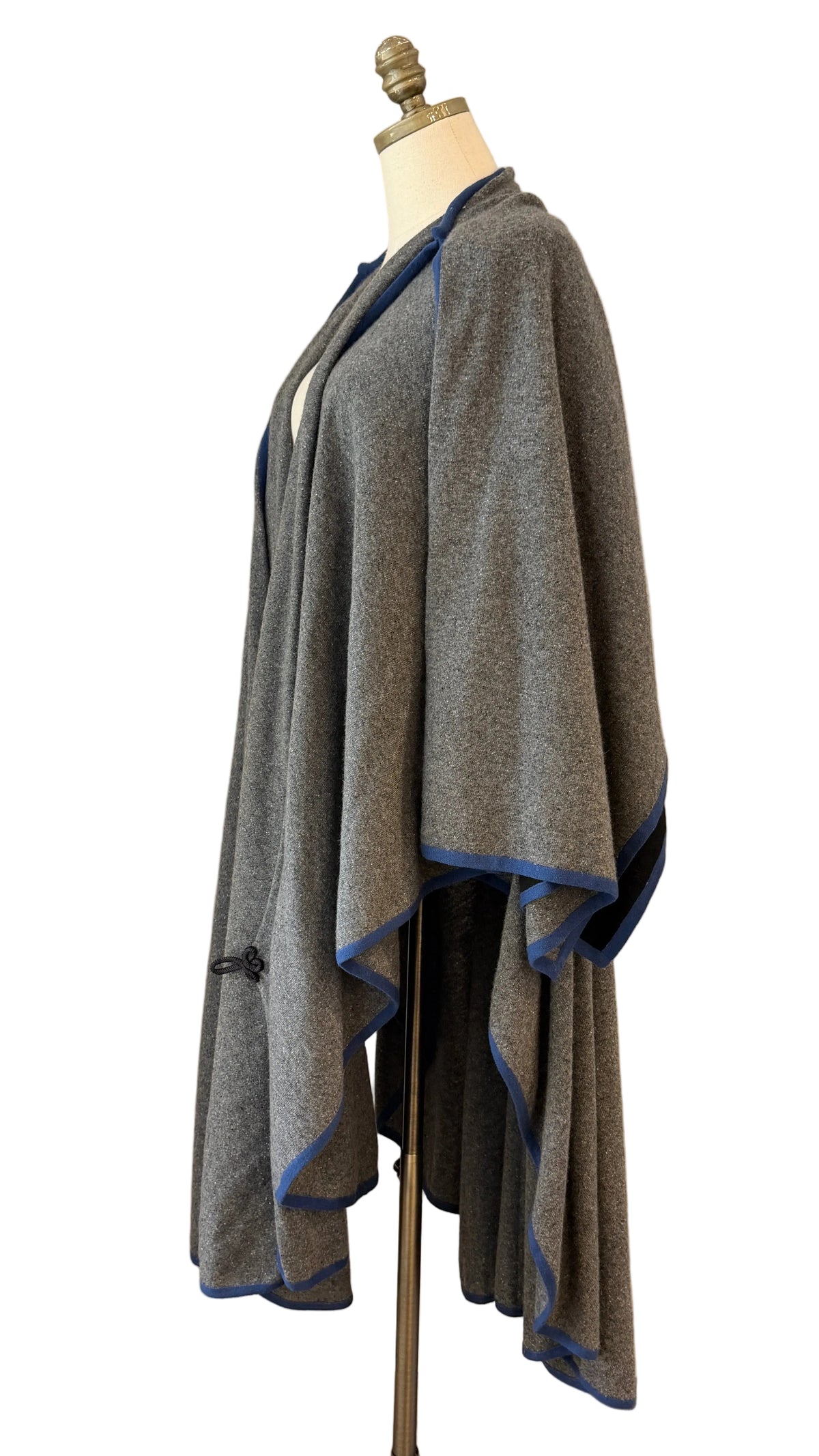 1980s Cotton Knit Convertible Wrap Cape – Multiple Ways to Wear