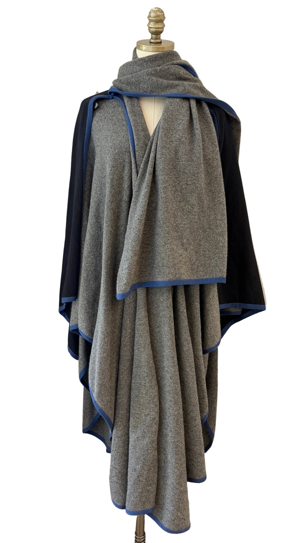 1980s Cotton Knit Convertible Wrap Cape – Multiple Ways to Wear