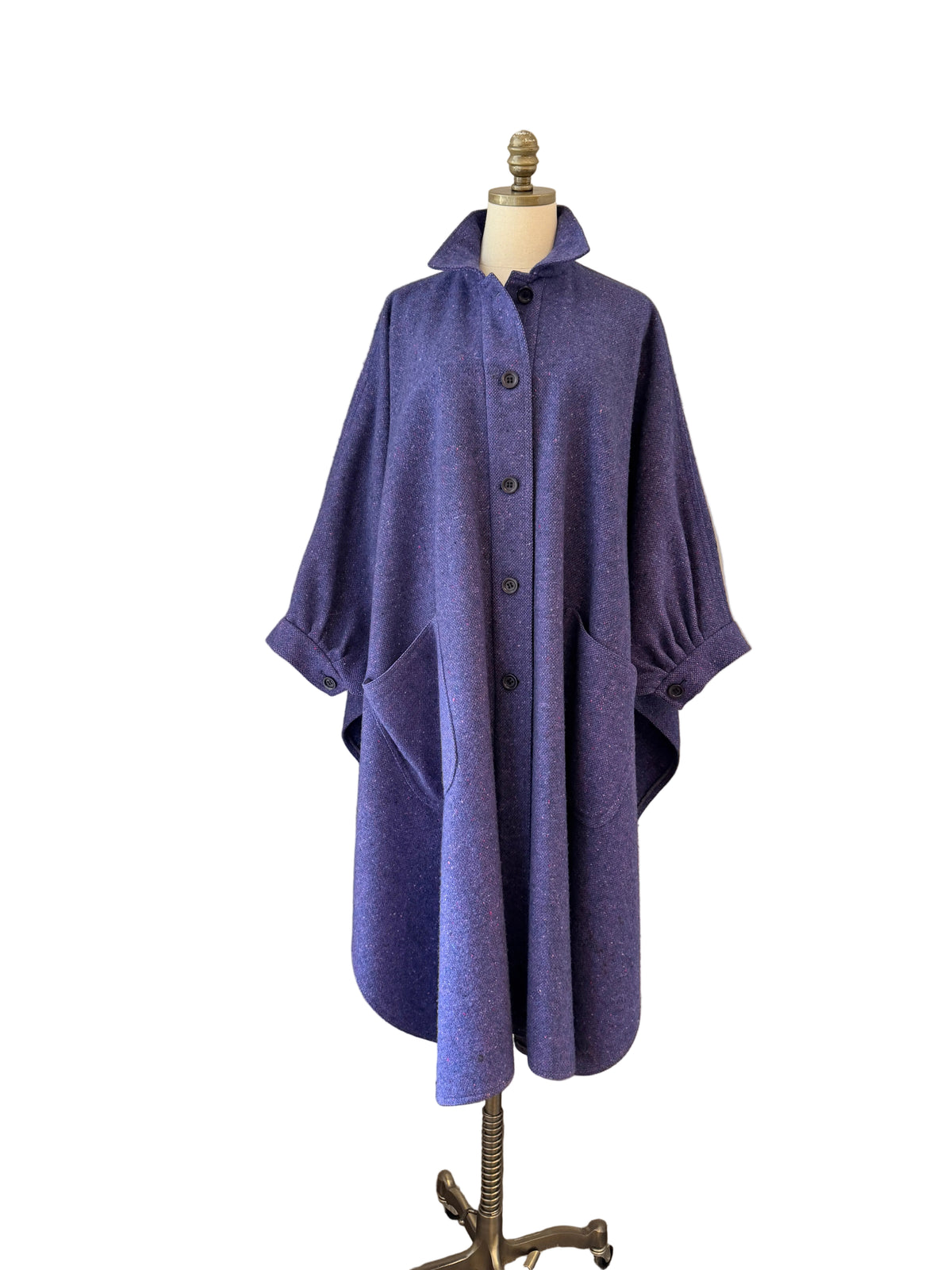 1970s Jimmy Hourihan of Dublin Purple Wool Button-Front Collared Cape with Cuffs