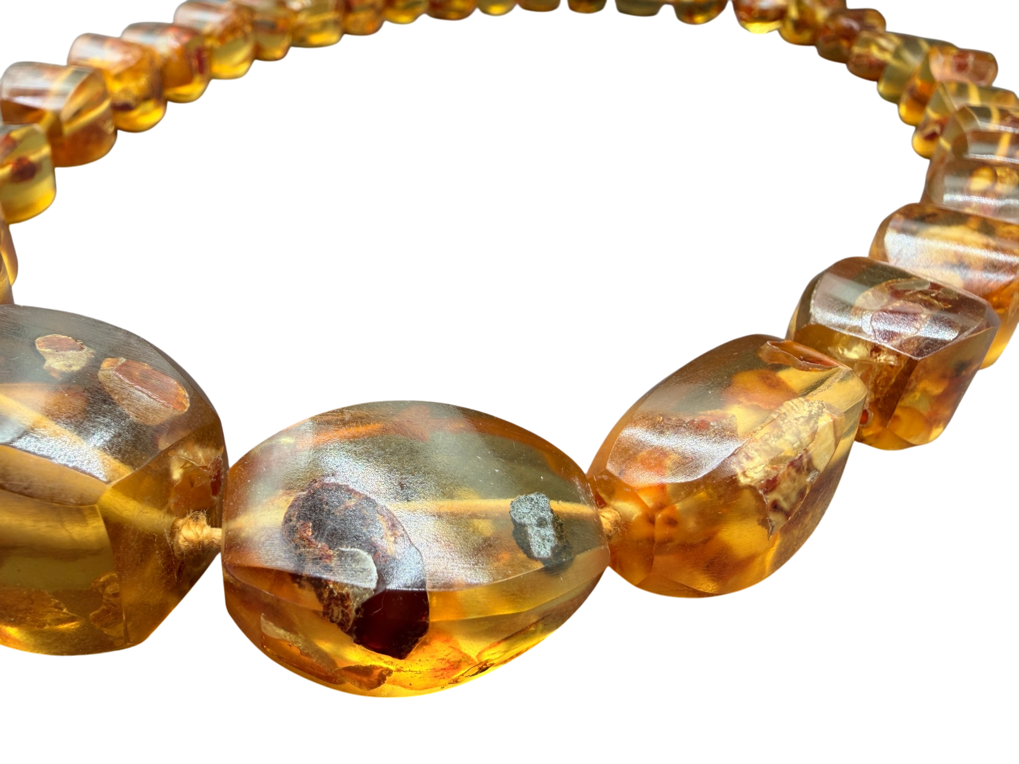 1960s Honey Amber Oval Beaded Necklace with Inclusions