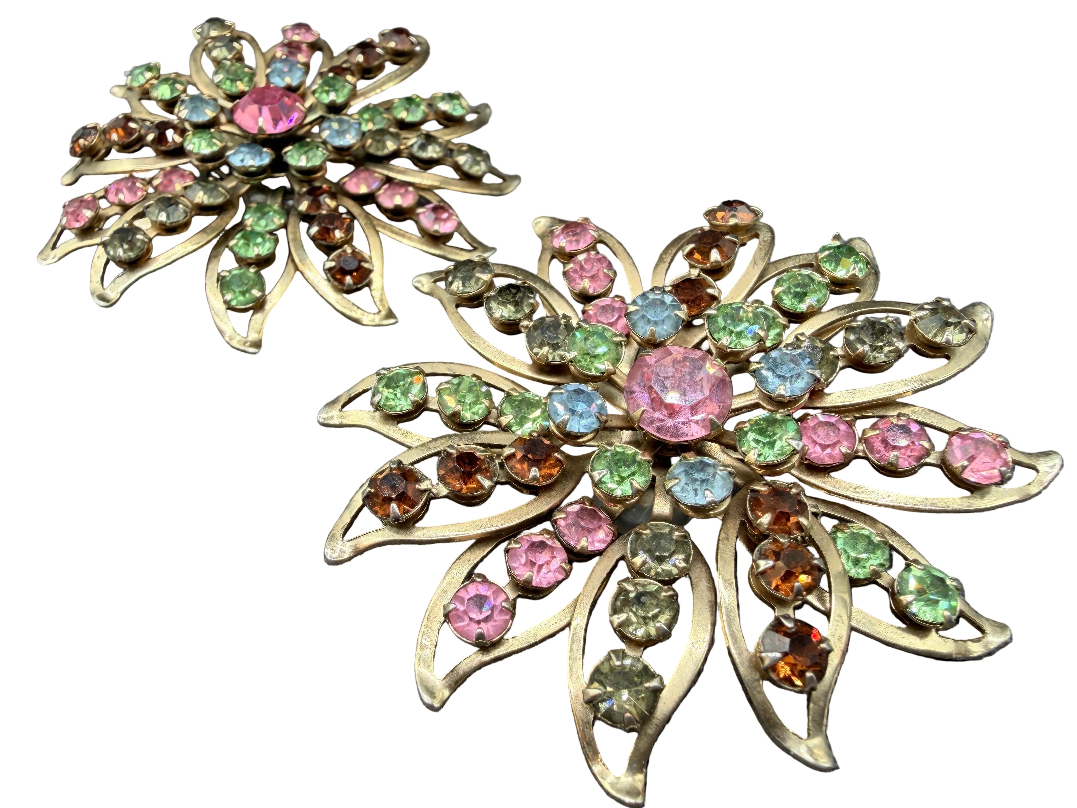 1950s Openwork Starburst Floral Clip Earrings with Multicolor Rhinestones
