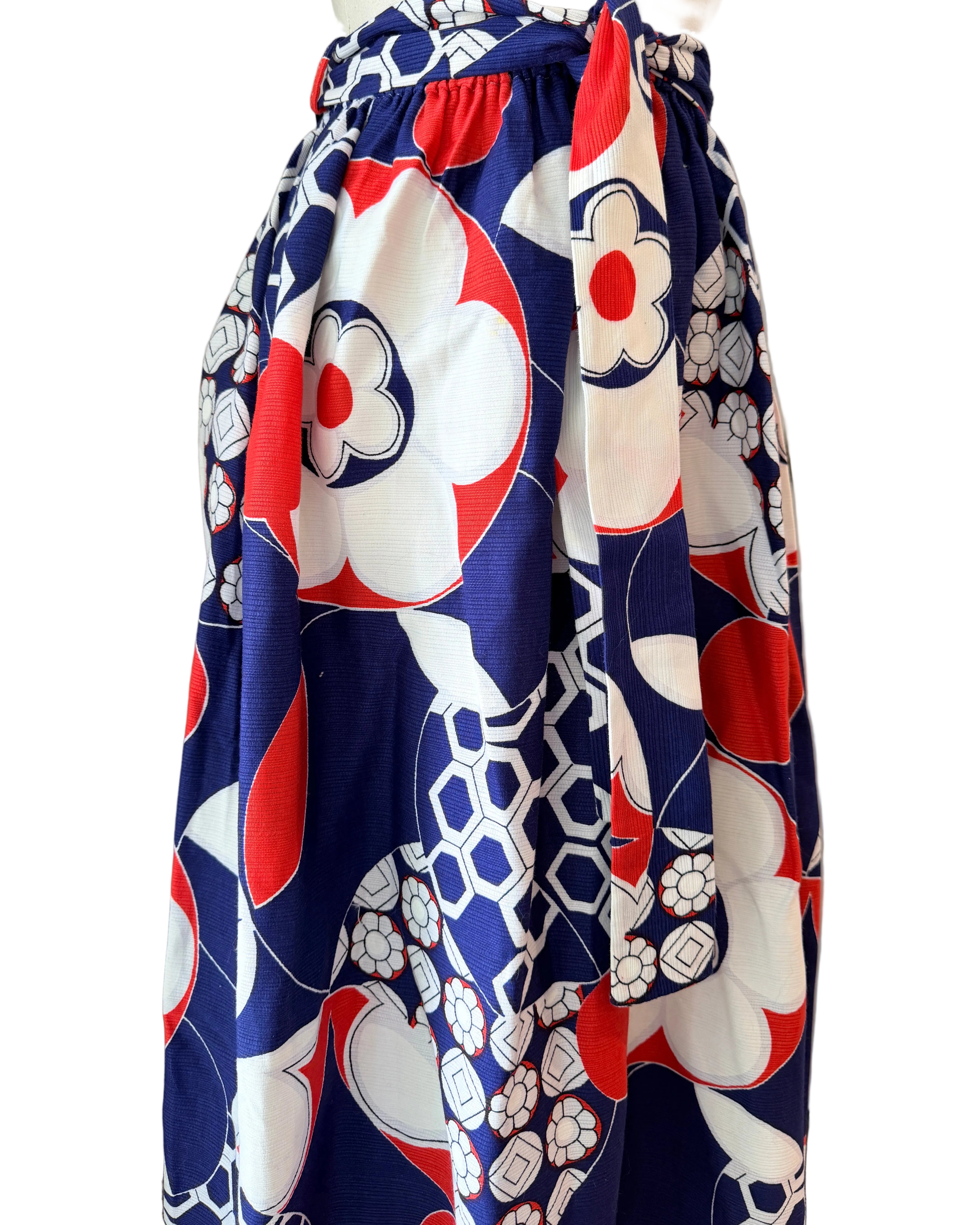 1970s Sears, Roebuck and Co. At Home Wear Hawaiian Tiki Floral Maxi Skirt with Matching Belt