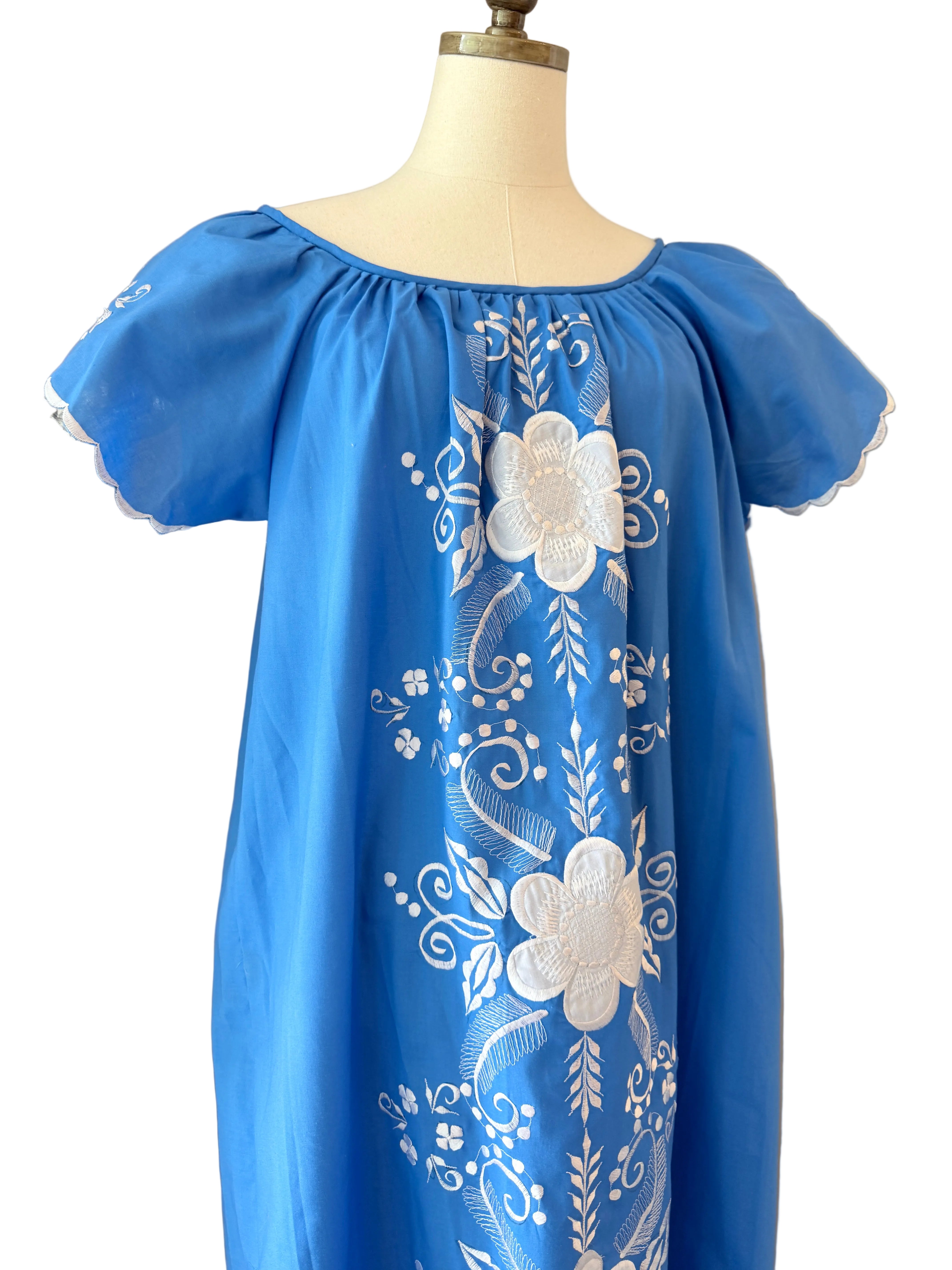 1970s Blue Cotton Caftan Dress with White Floral Embroidery & Front Slit