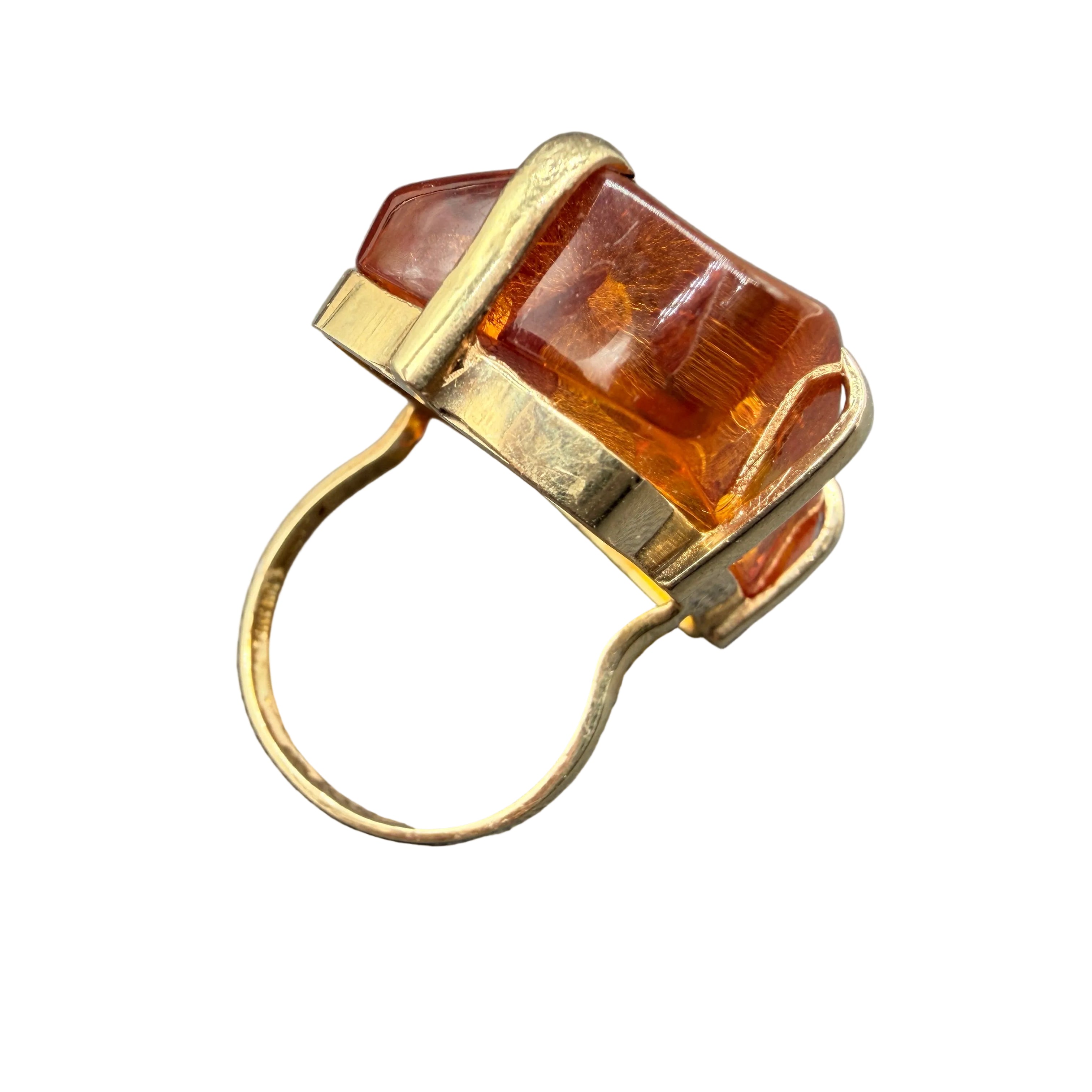 1970s 14K Gold Amber Ring with Sculptural Claw Prongs