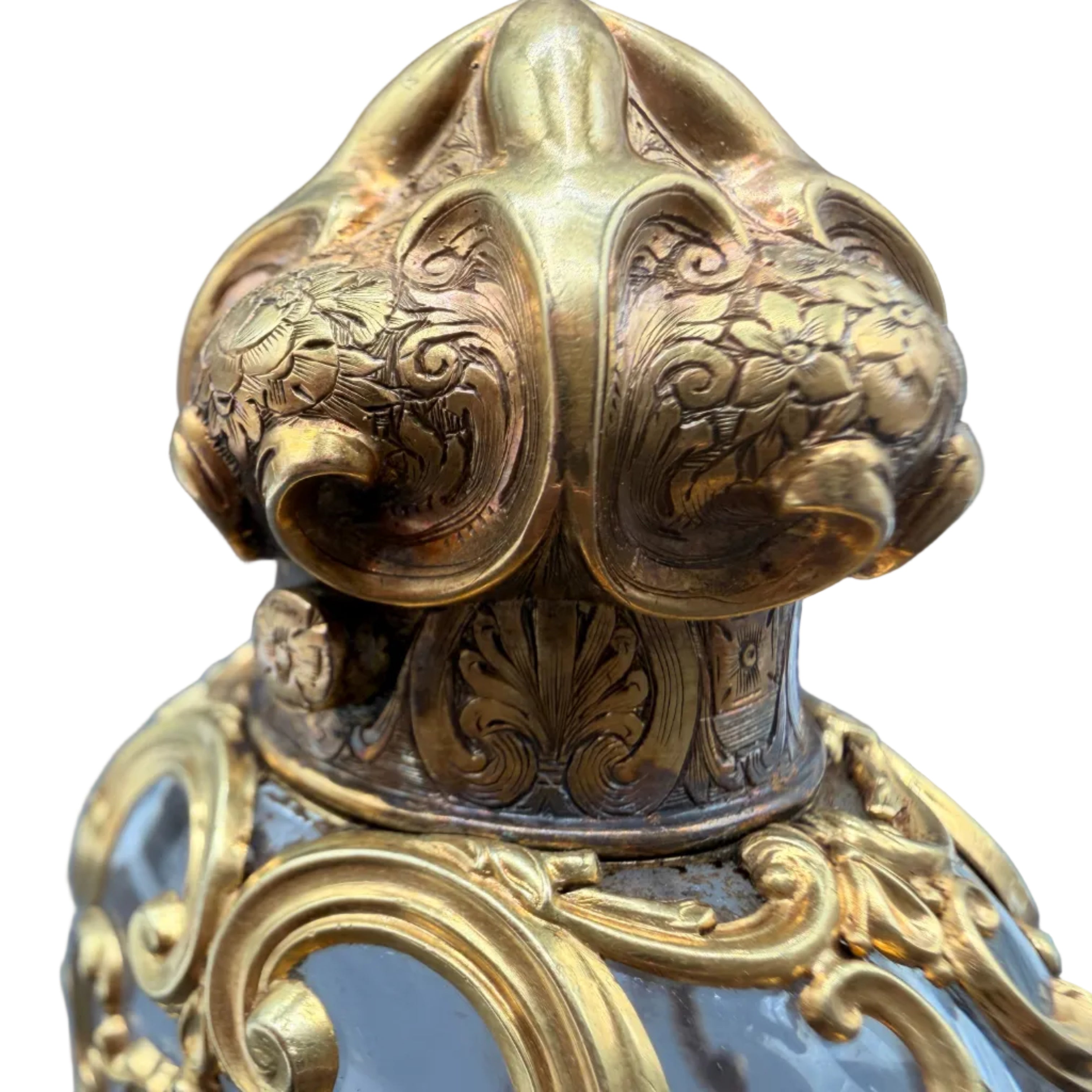 19th Century French Objet de Vertu Rococo Scent Bottle with 18K Gold Filigree Mount