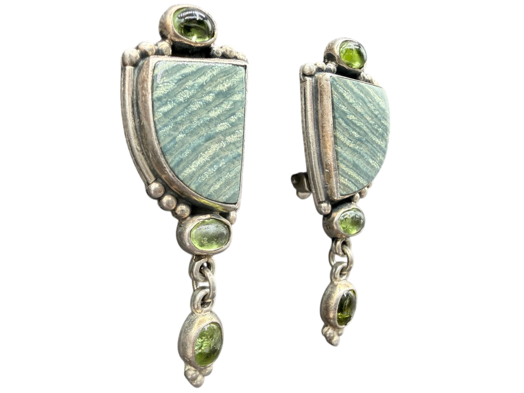 1980s Sterling Silver Green Jasper Clip Earrings with Peridot Drop