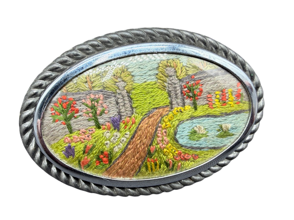 1940s Hand-Embroidered Garden Scene Brooch