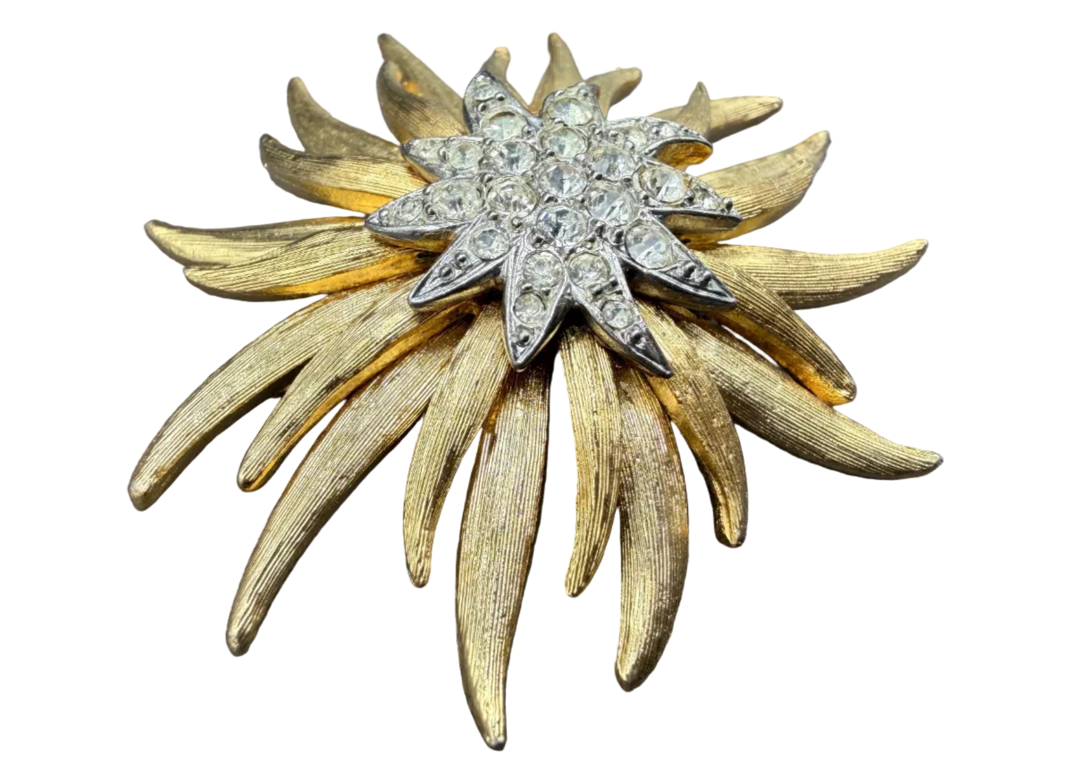 1950s Textured Gold-Tone Chrysanthemum Tiered Brooch with Rhinestone Center
