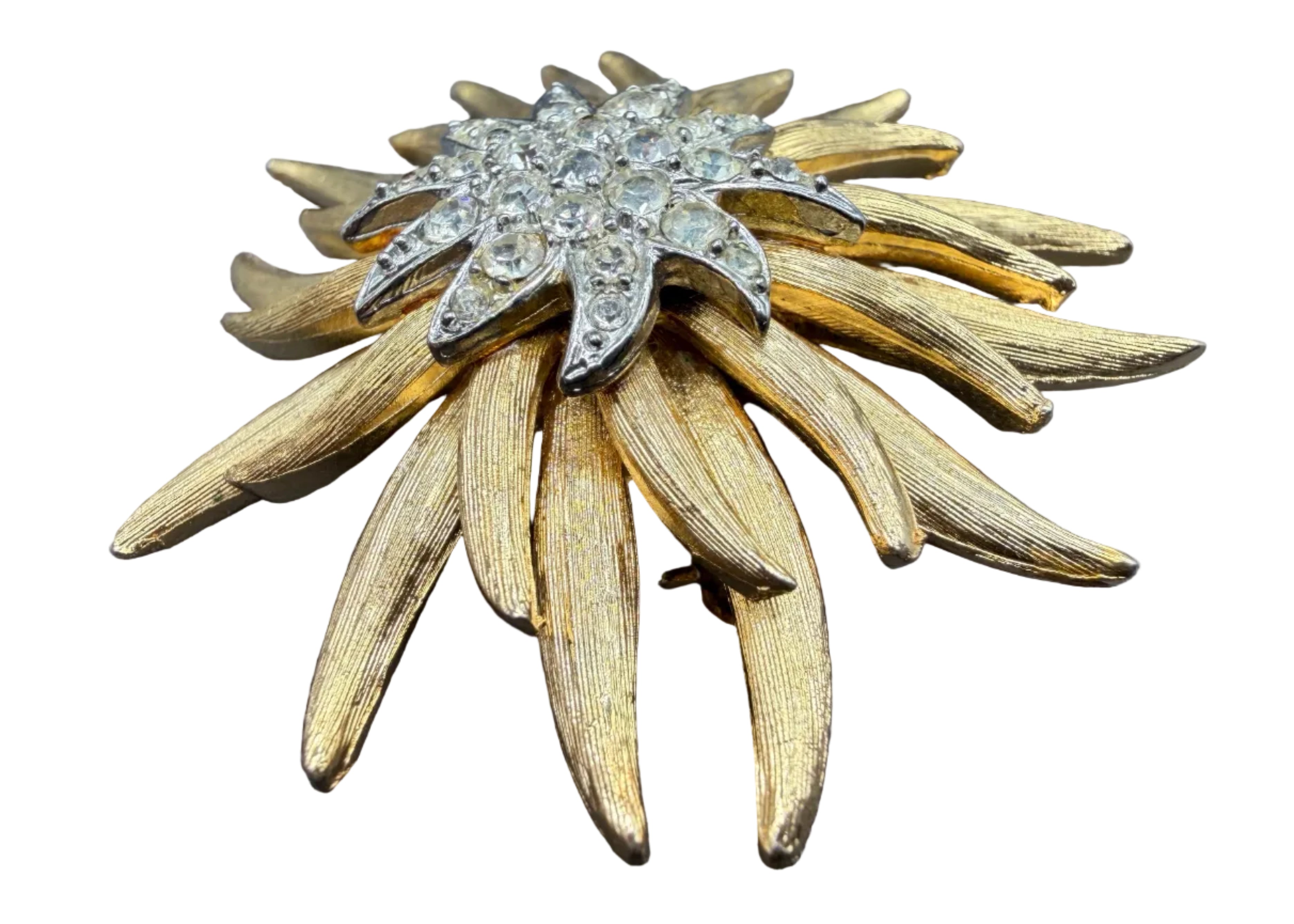 1950s Textured Gold-Tone Chrysanthemum Tiered Brooch with Rhinestone Center
