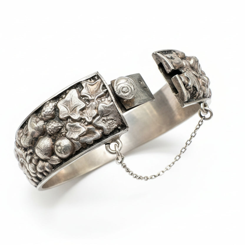 1960s Victorian Revival Silver Repoussé Rose & Wood Bark Hinged Bangle