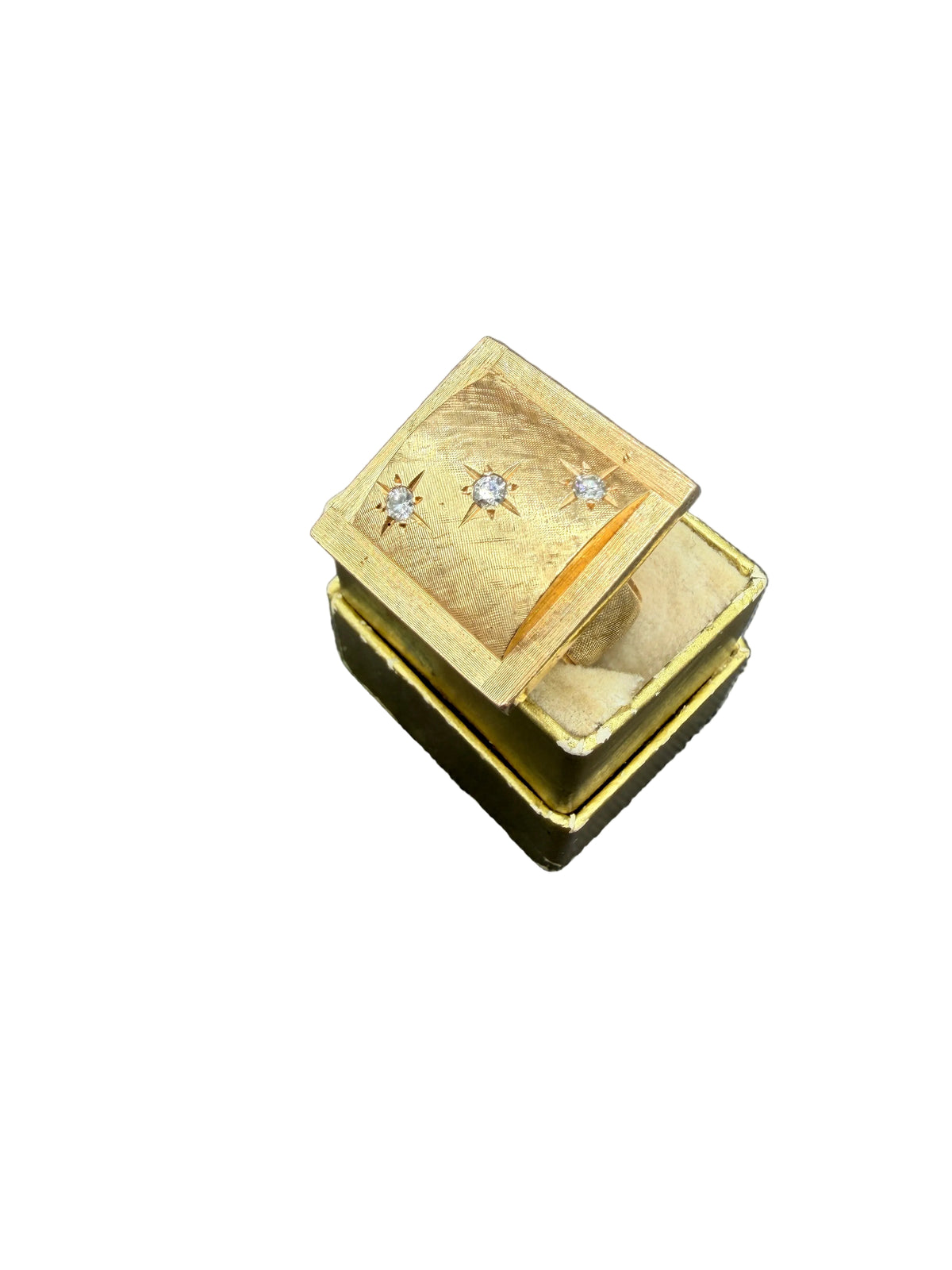 BB56 1970s 14k etched ring with top square featuring 3 starburst with 1.55mm diamonds
