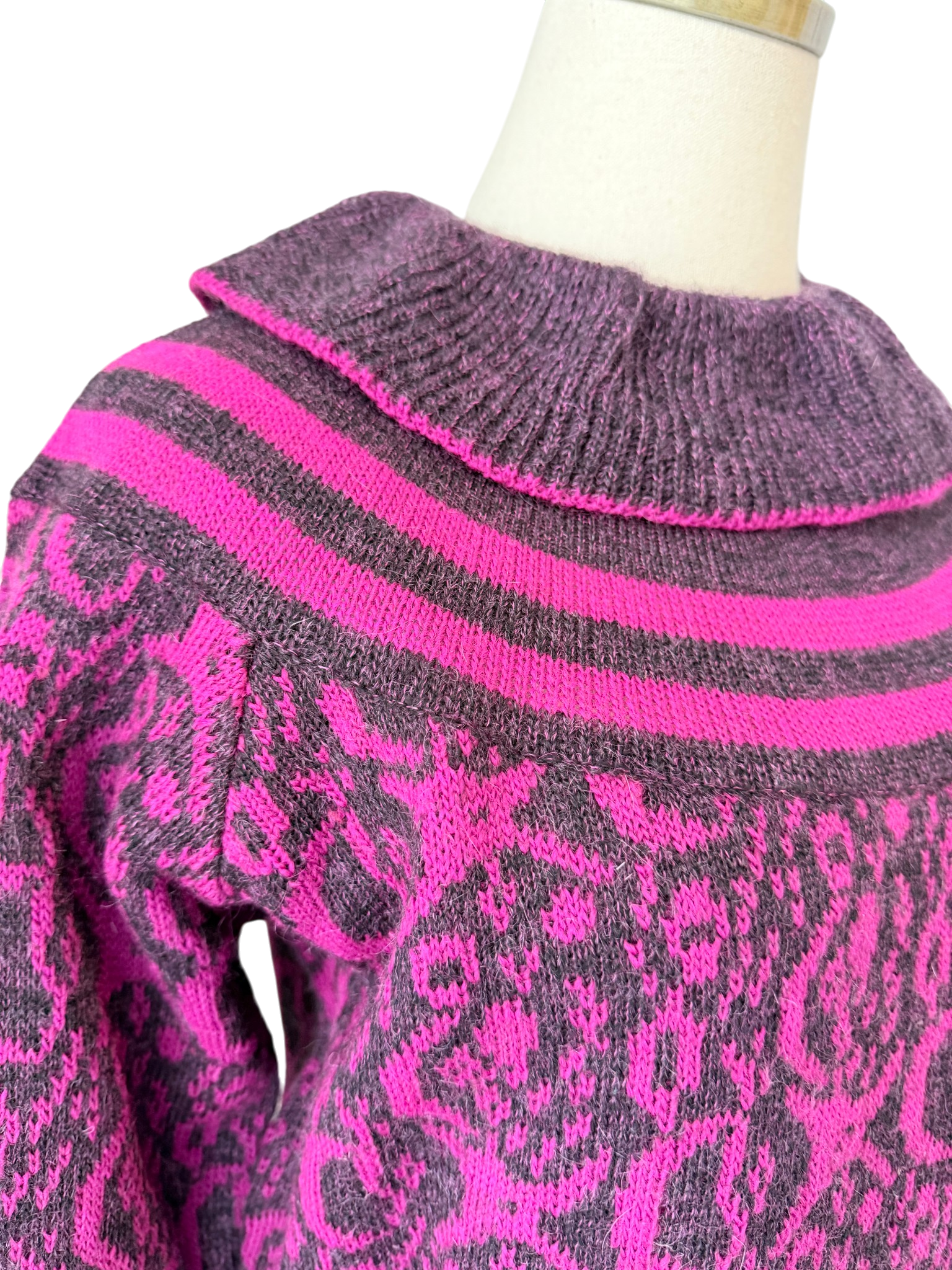 1970s Guy Laroche Magenta & Black Sweater with Ruffle Collar