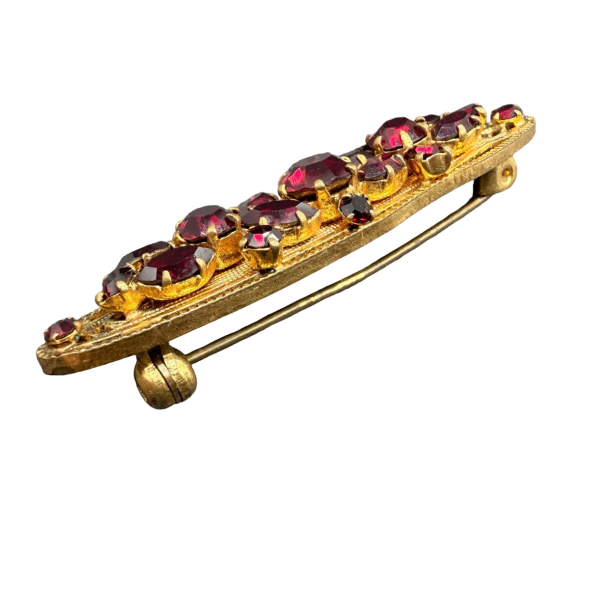 BB55 1940s 14GF bar brooch with cluster red tourmaline