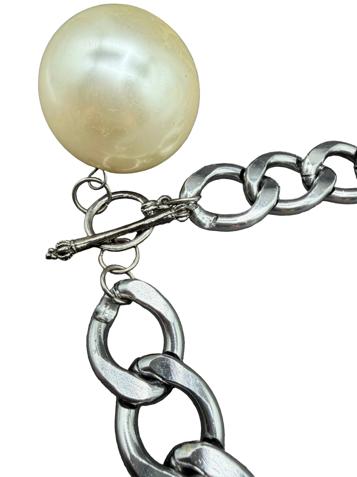 1990s Gunmetal Chunky Chain Necklace with Oversized Faux Pearl Pendant