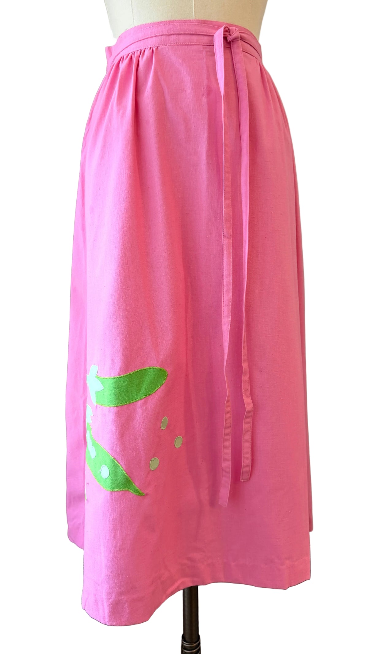 1970s Point of View Pink Wrap Skirt with Pea Appliqués