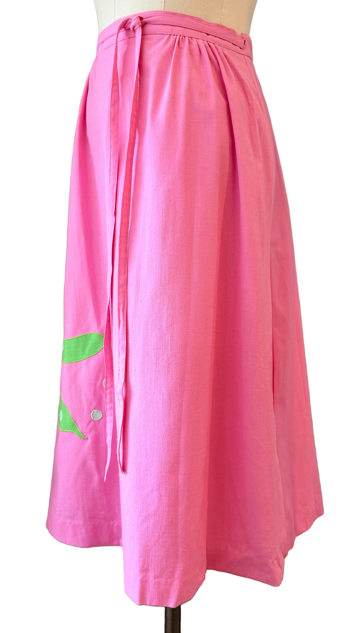 1970s Point of View Pink Wrap Skirt with Pea Appliqués