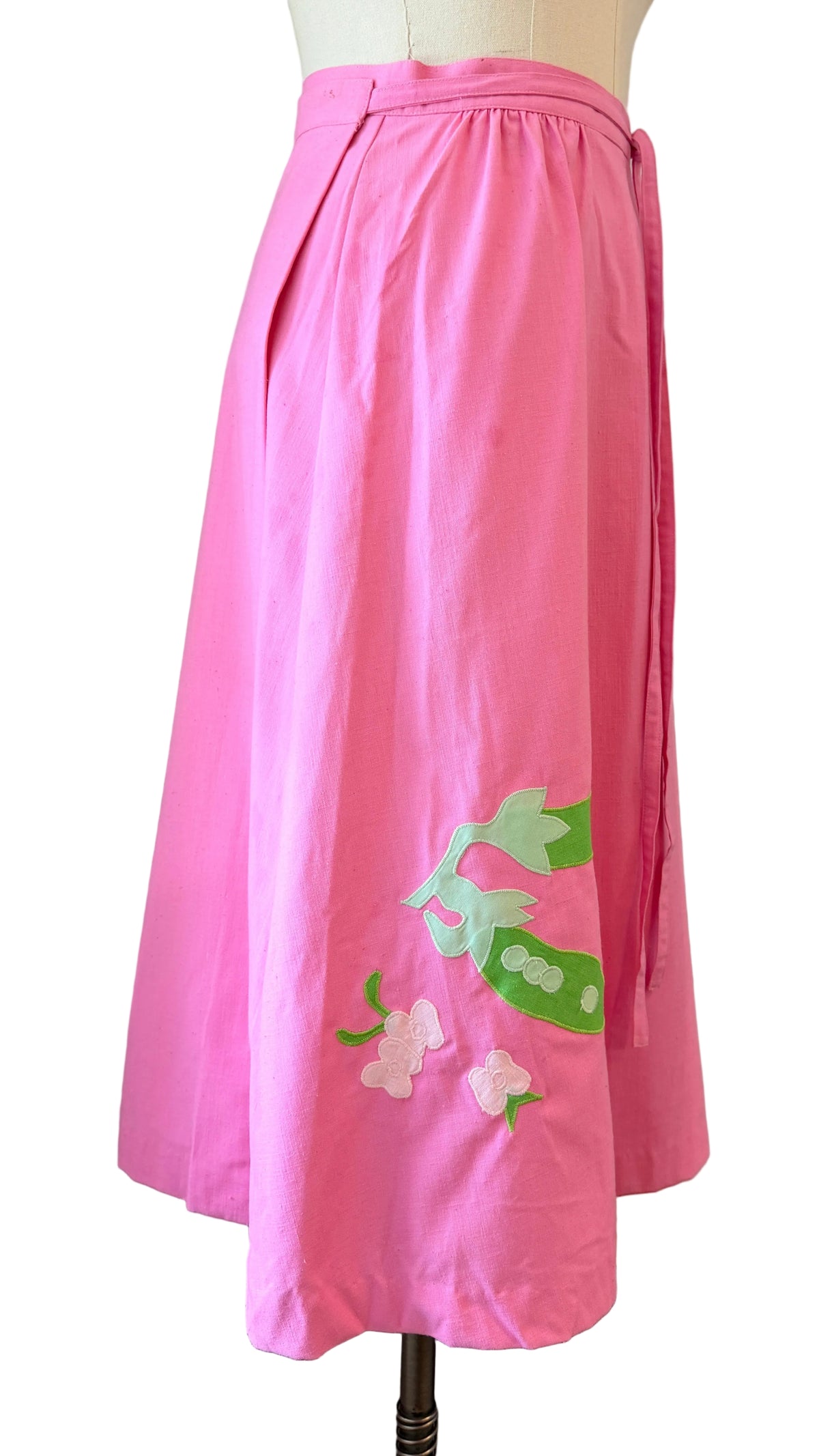 1970s Point of View Pink Wrap Skirt with Pea Appliqués