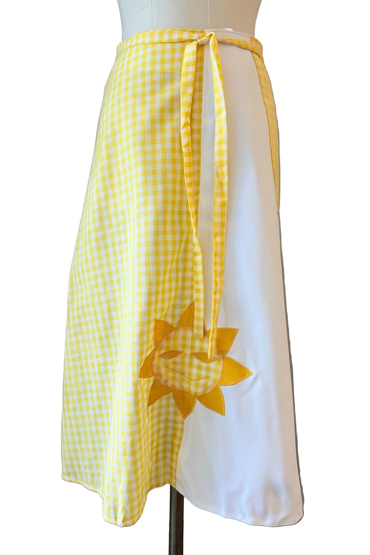 1960s Maureen Peña Original Yellow & White Gingham Wrap Skirt with Sun Appliqué