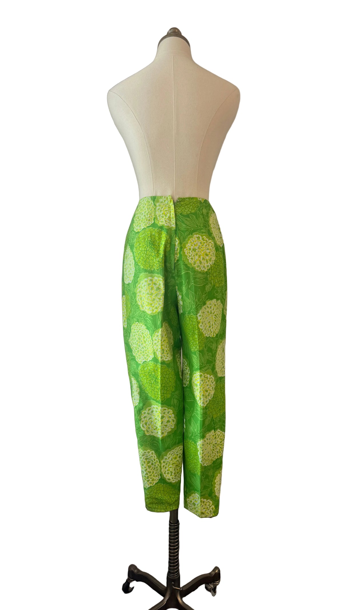 1960s The Lilly by Lilly Pulitzer Green Floral Cropped Pants with Back Zipper