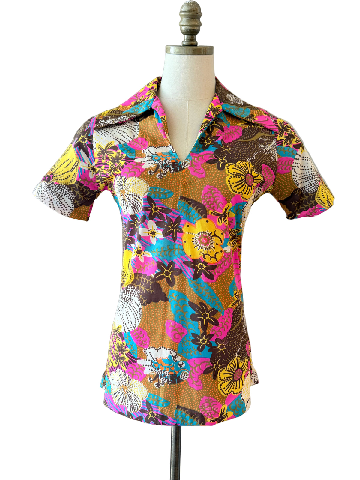 1960s Division II by Kadet-Kruger Nylon Mod Print Shirt with Dagger Collar