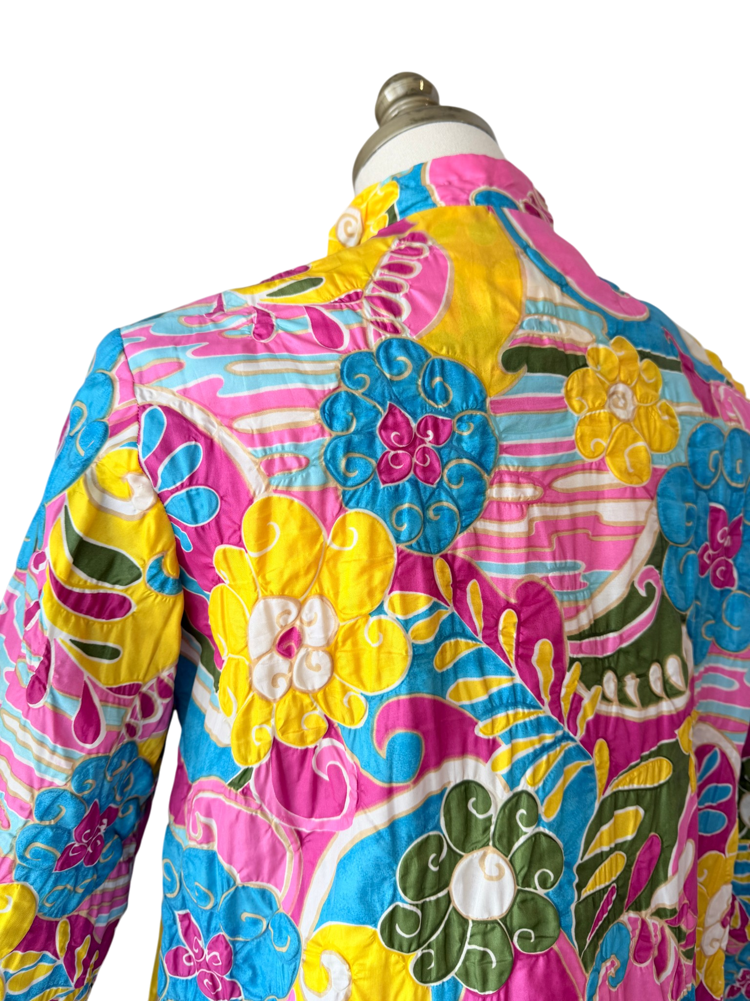 1960s Saks Fifth Avenue Colorful Floral Button-Front House Coat