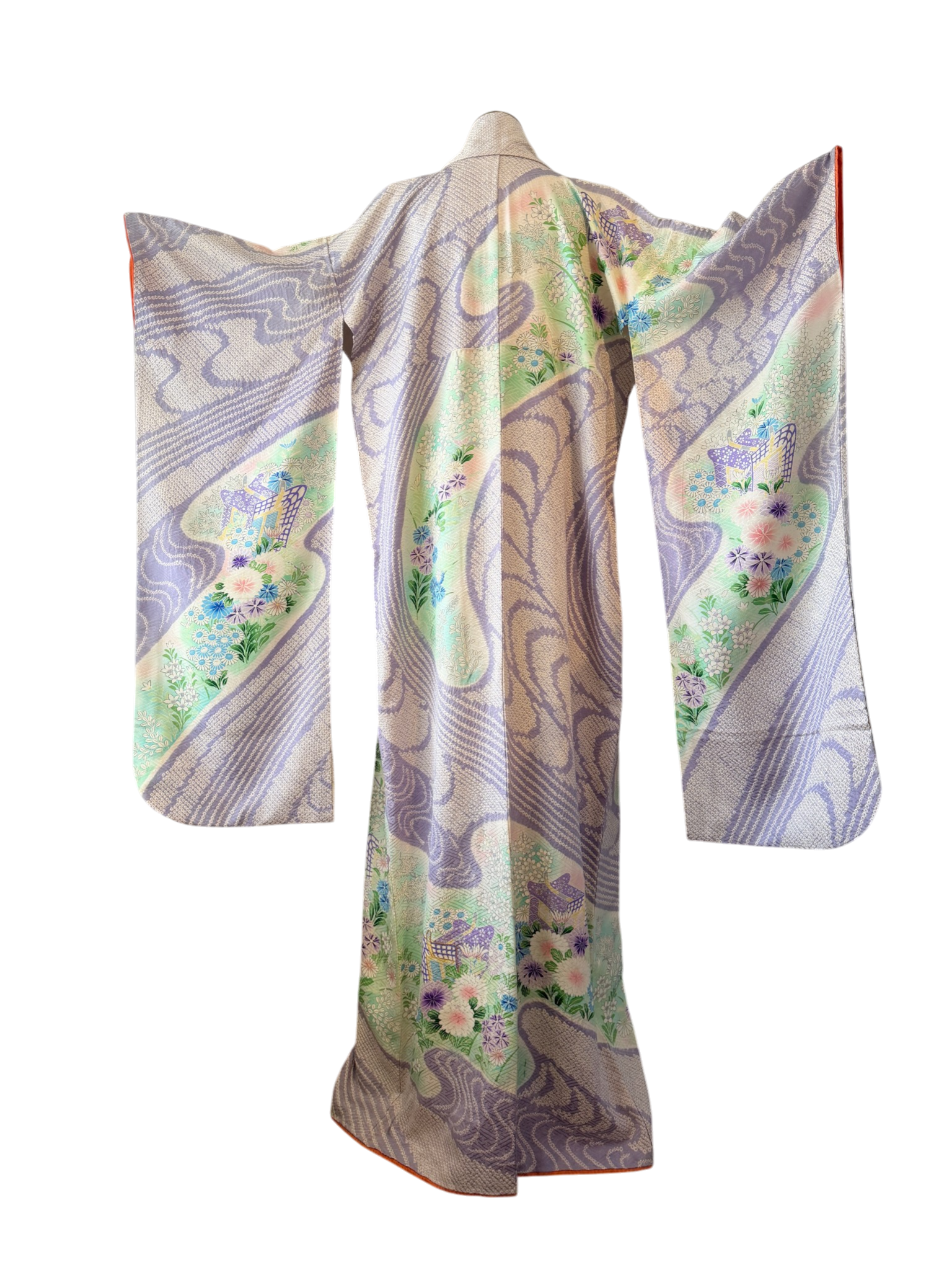 1950s Lavender Silk Floral Traditional Kimono