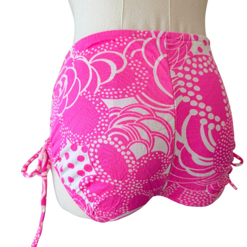 PM107 1960s Rose Marie Reid pink & white mod print 2pc bikini