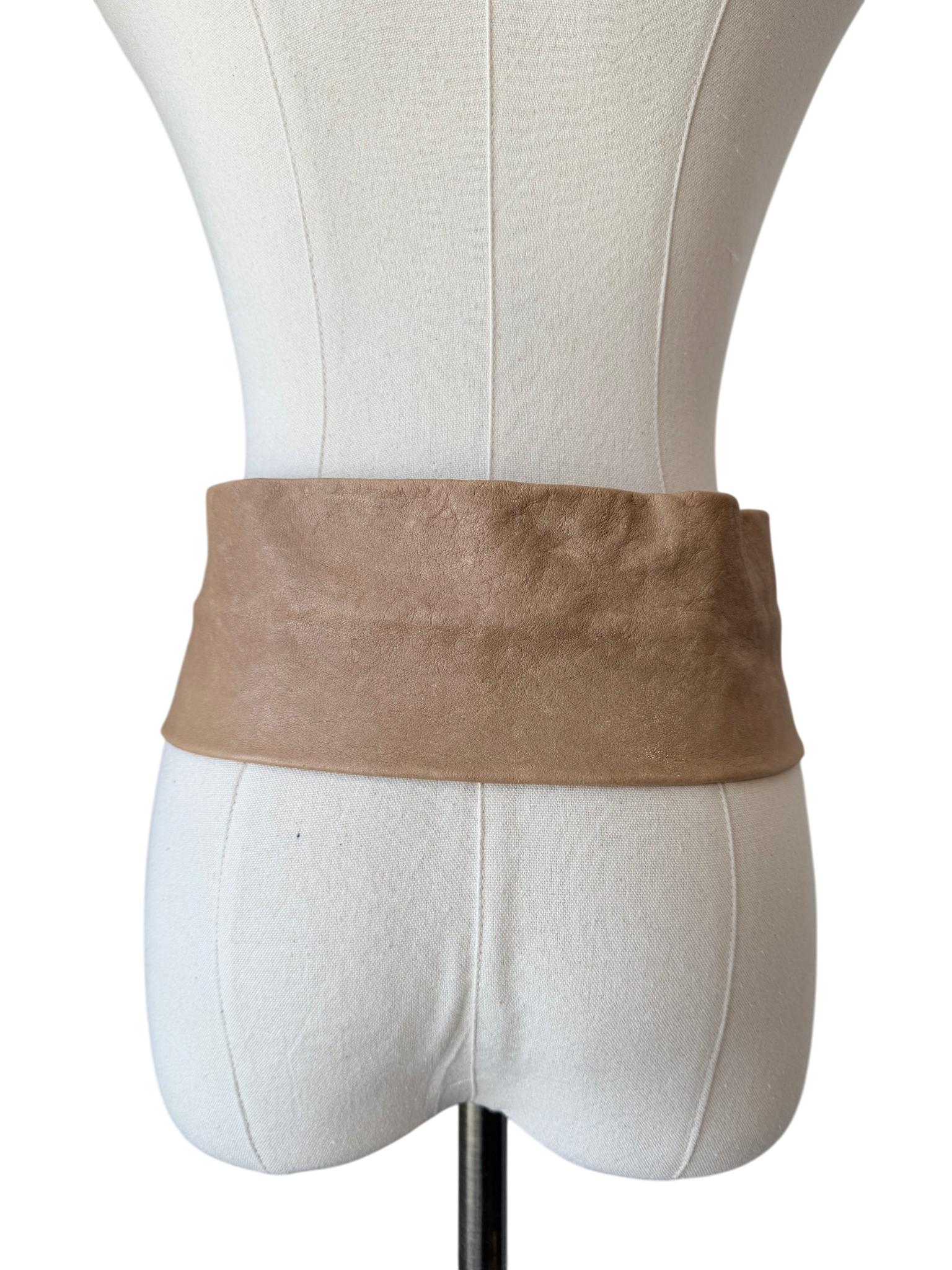1990s Taupe Leather Belt with Double Latching Gold Feather Buckle