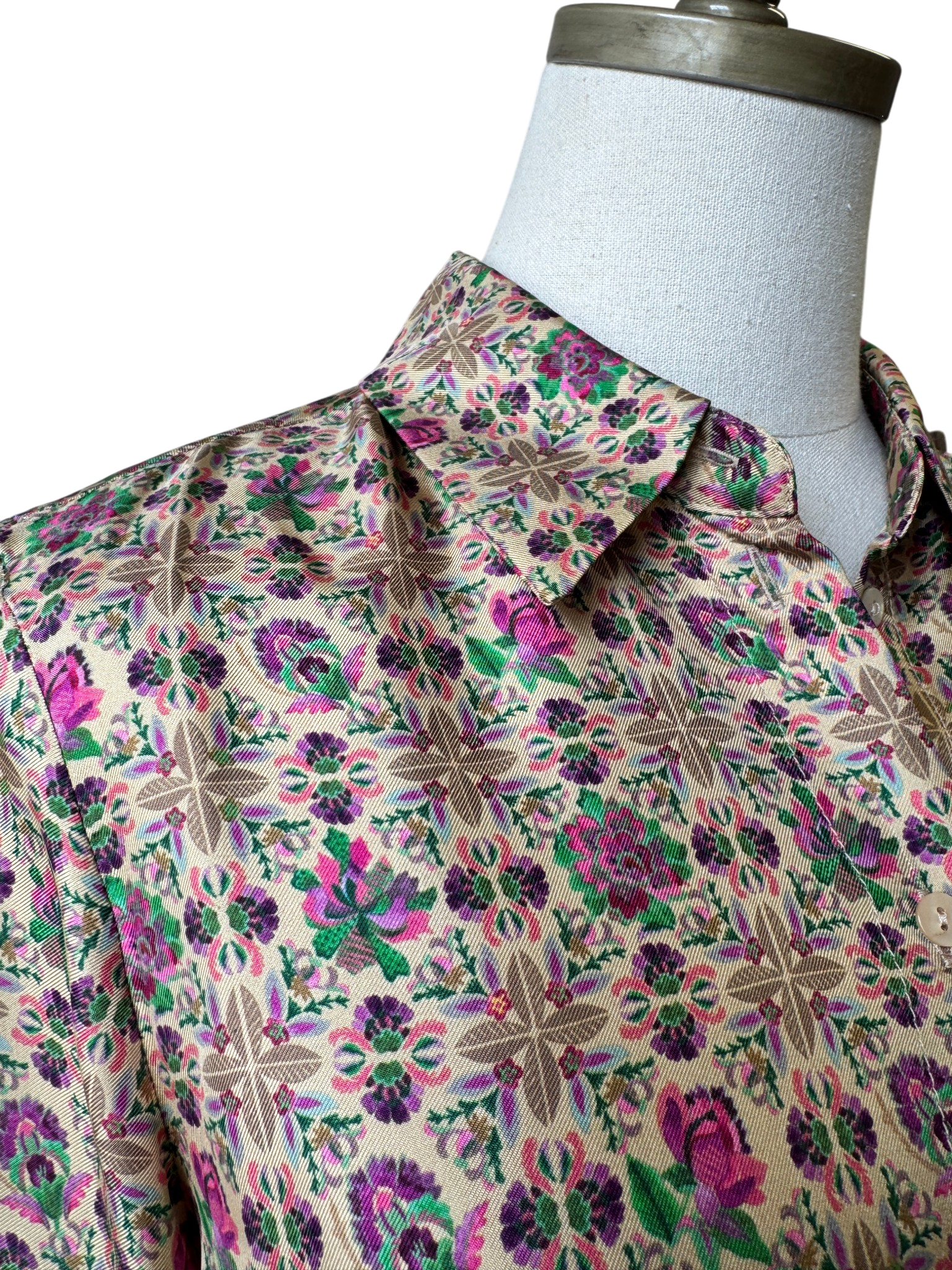 Momoni Silk Floral Button-Front Blouse