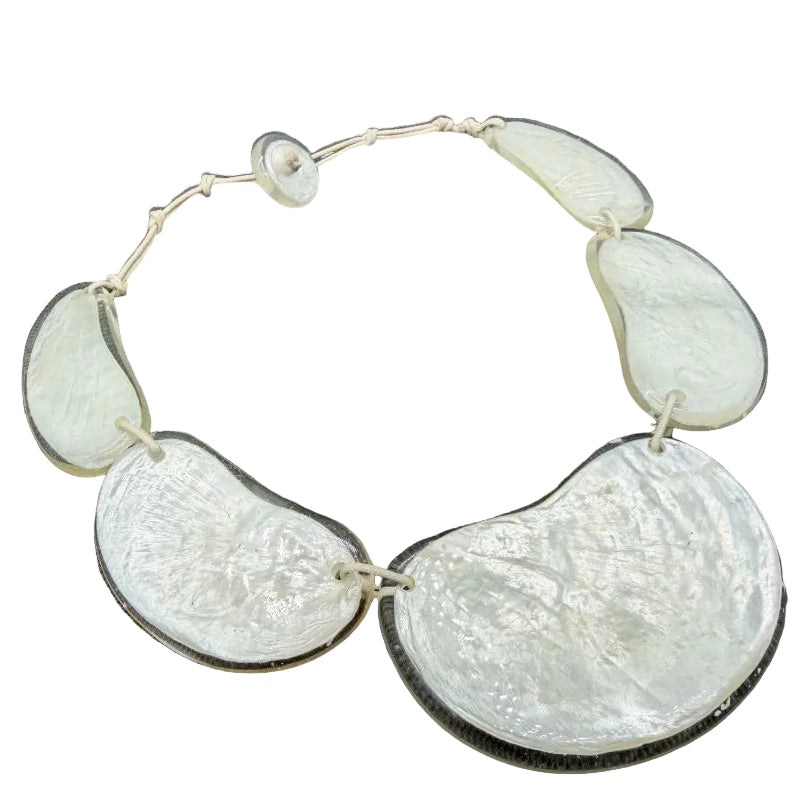 1980s Capiz Shell & Resin Graduated Statement Necklace on Cord