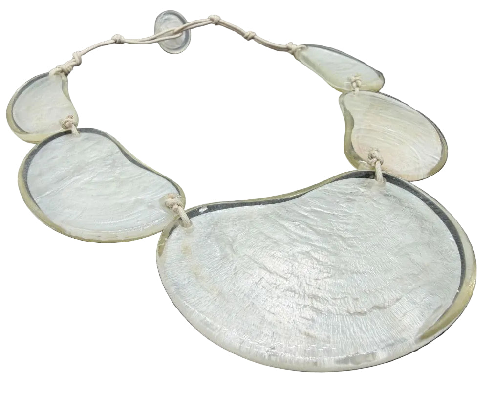 1980s Capiz Shell & Resin Graduated Statement Necklace on Cord