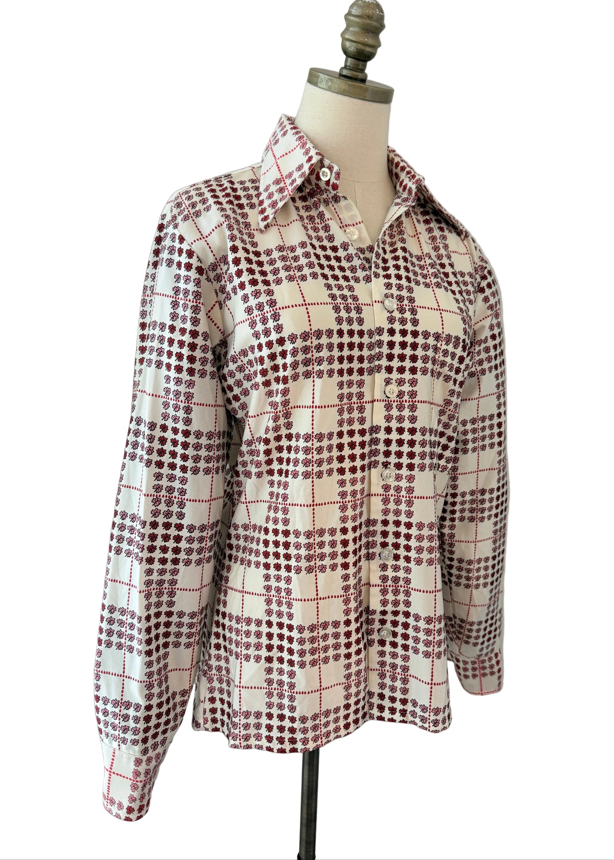 1970s Red & Pink Leaf Plaid Print Button-Front Blouse with Dagger Collar