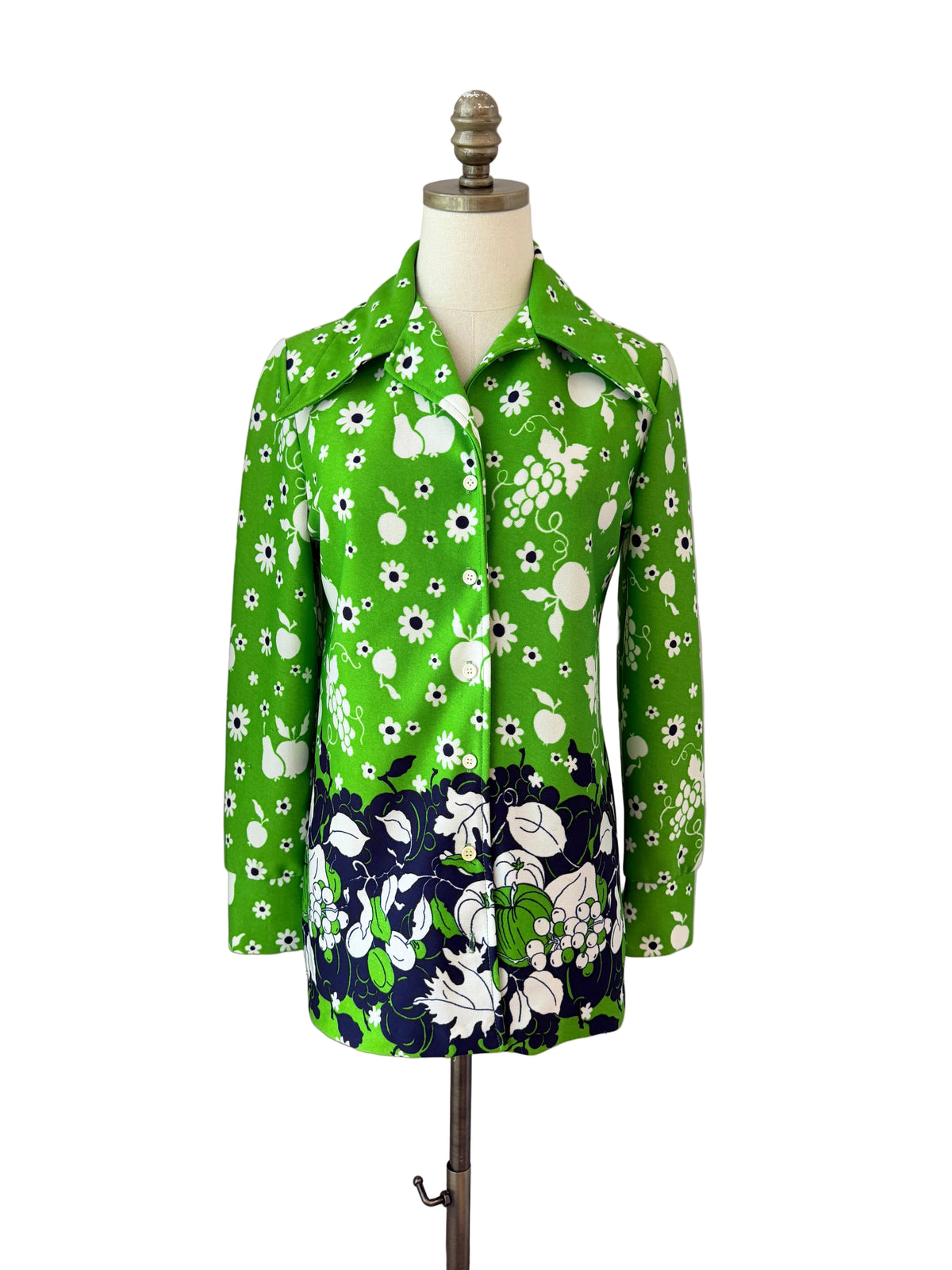 1970s Russ Daisy & Fruit Novelty Print Polyester Tunic Blouse with Dagger Collar