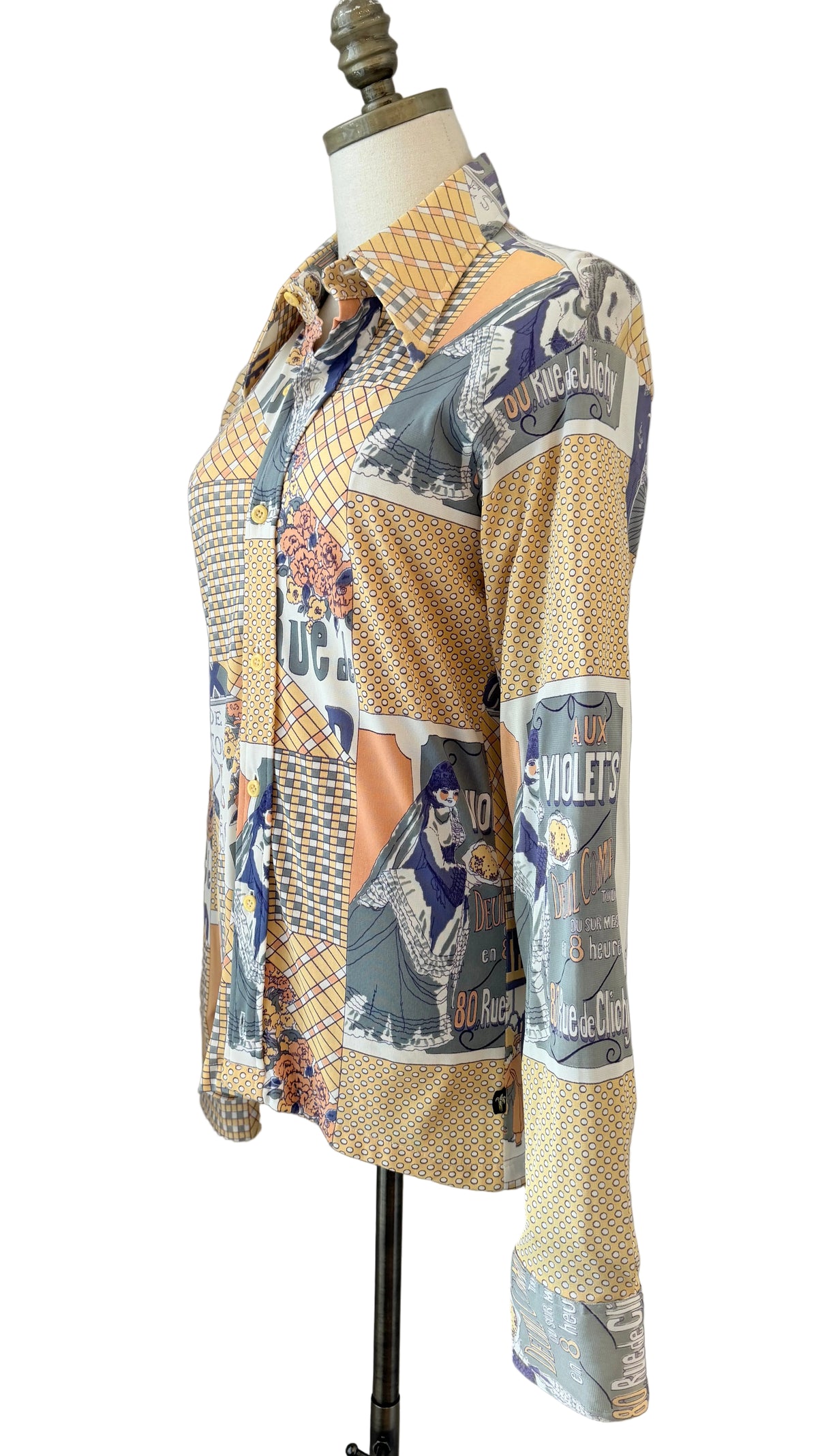 1970s Montgomery Ward “The Chain” French Bistro Novelty Print Blouse with dagger collar